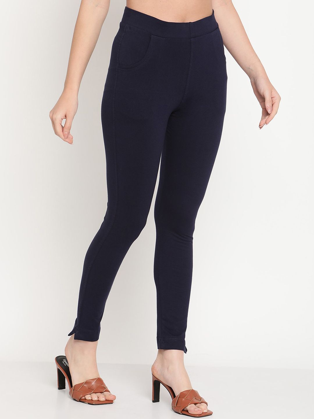 TAG 7 Women Navy Blue Solid Leggings - Distacart