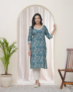 Thumbnail for Vaasva Women Ferozi Cotton Printed Straight Kurti