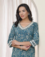Thumbnail for Vaasva Women Ferozi Cotton Printed Straight Kurti