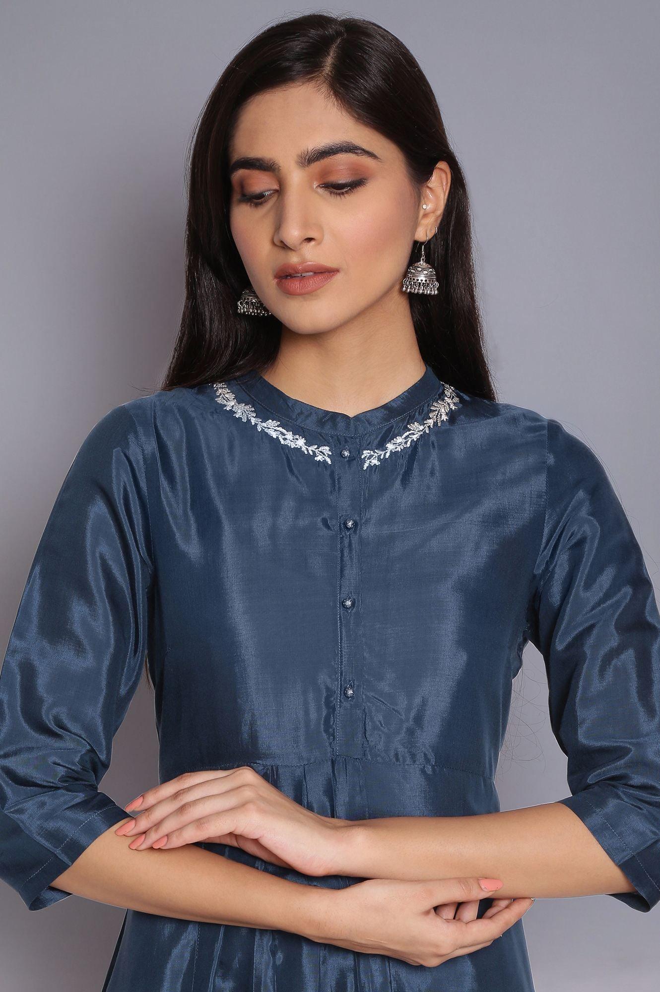 https://cdn.shopify.com/s/files/1/0722/3148/5636/files/21AUW16112-215858_6_0547eef5-611a-42e5-9bfb-5e717f4572d4.jpg?v=1760462162