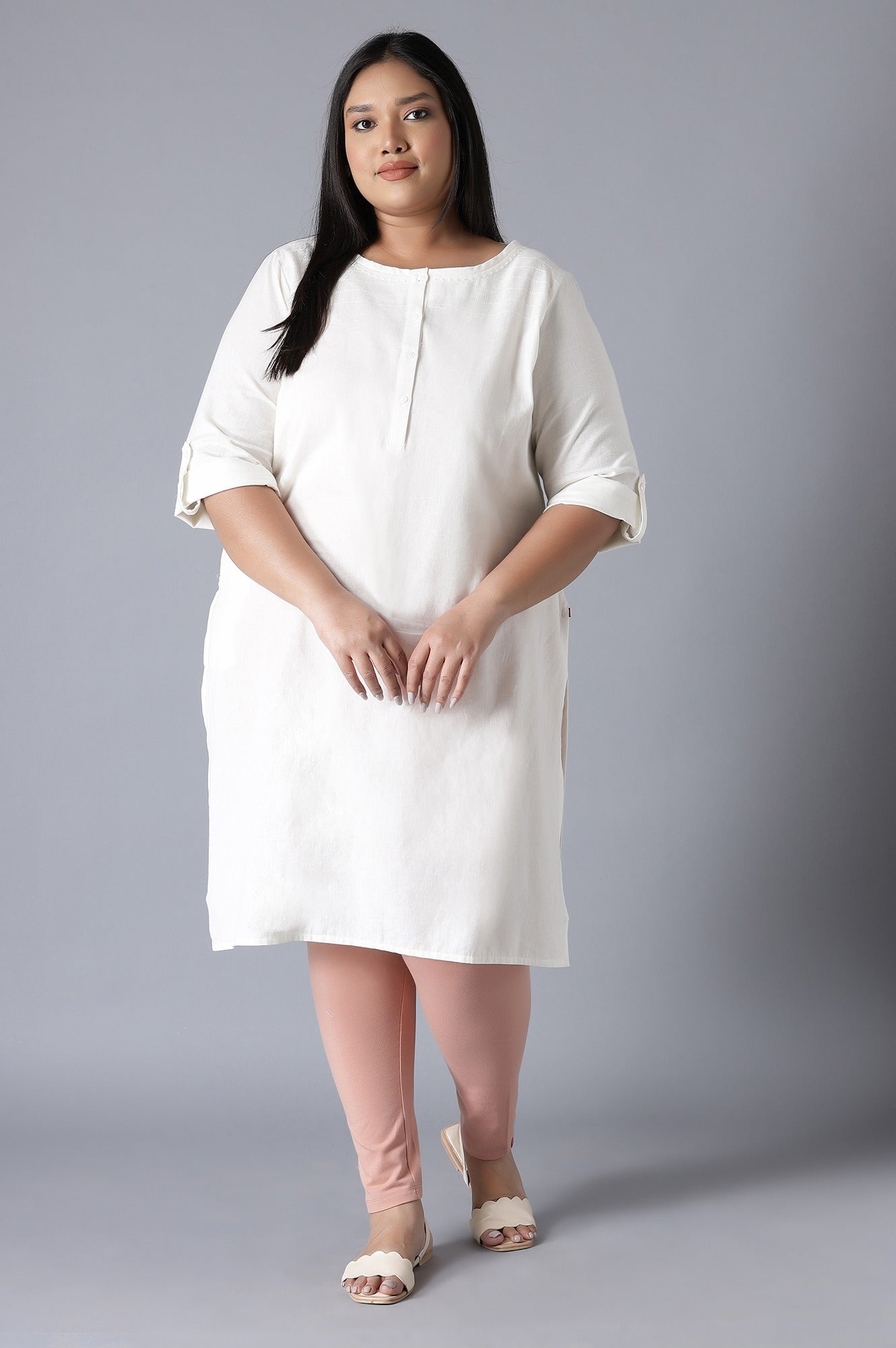 https://cdn.shopify.com/s/files/1/0722/3148/5636/files/21AUW60105-215050_5.jpg?v=1760486171