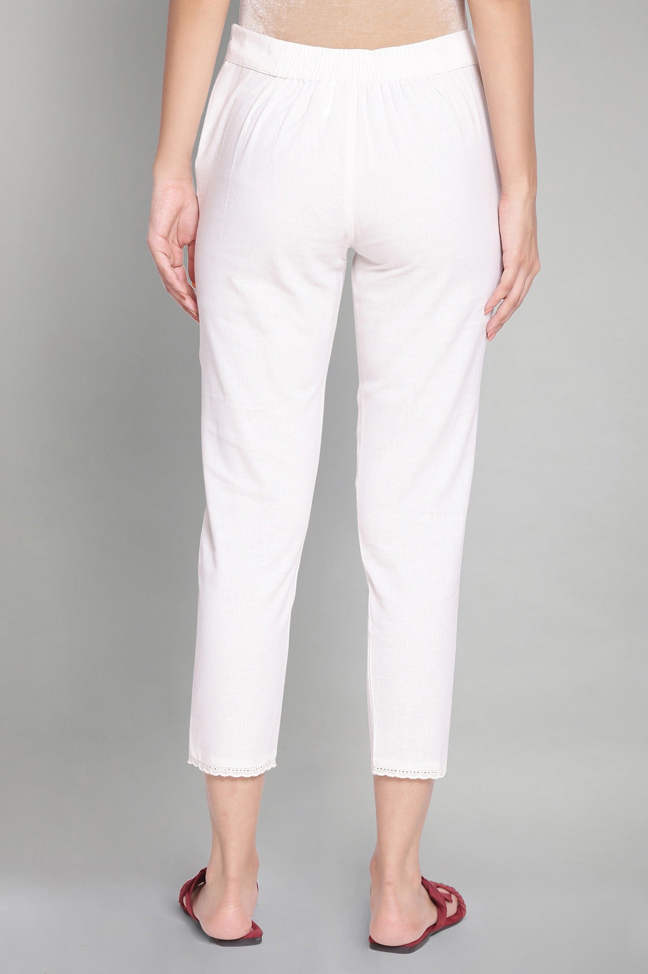https://cdn.shopify.com/s/files/1/0722/3148/5636/files/21AUW61355-215823_2_740e1c3c-60ec-48cd-a186-2cd8ca3d5437.jpg?v=1760477149