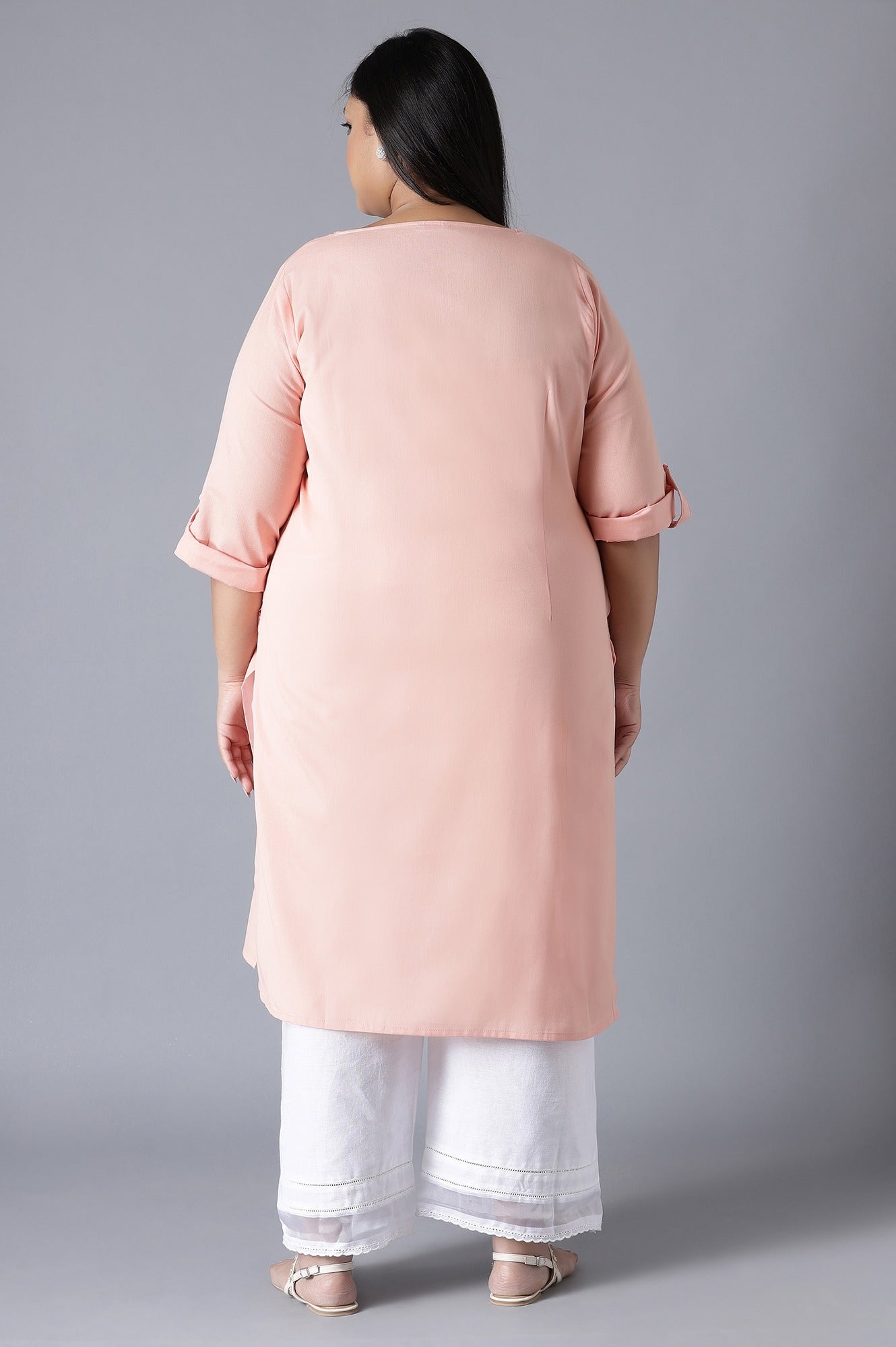 https://cdn.shopify.com/s/files/1/0722/3148/5636/files/21FEW13783-211555_2_0dcce91b-4ad3-46f6-b8e5-4a4335c453db.jpg?v=1760477624