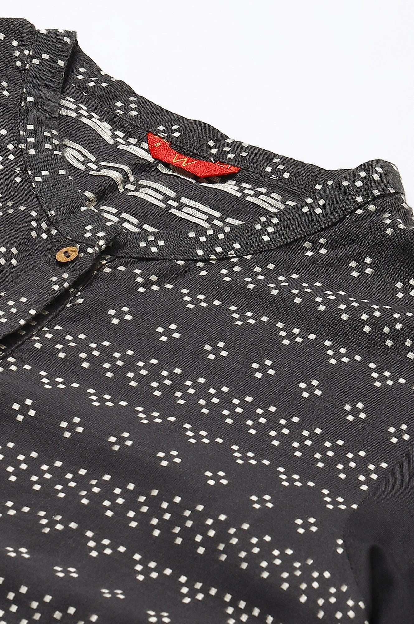 https://cdn.shopify.com/s/files/1/0722/3148/5636/files/21FEW15900-311897_2_2c01a7d0-d4e9-4633-a019-0a5c983eb4f7.jpg?v=1760480040