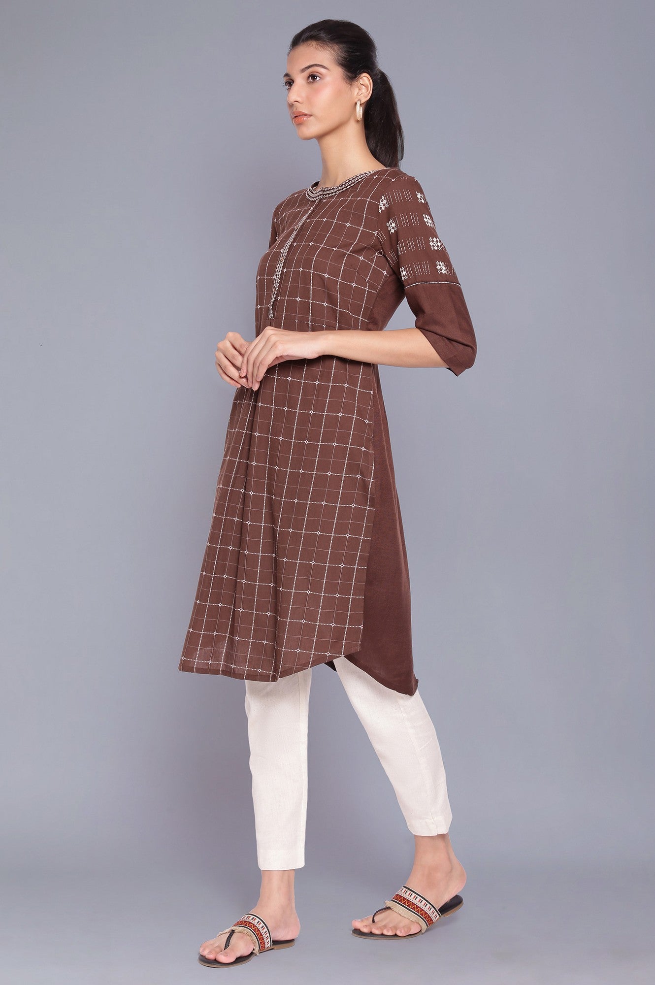 https://cdn.shopify.com/s/files/1/0722/3148/5636/files/21FEW15910-311917_3_8cf83eb4-60fb-422a-b8a3-3a37b00ed0c5.jpg?v=1772278217