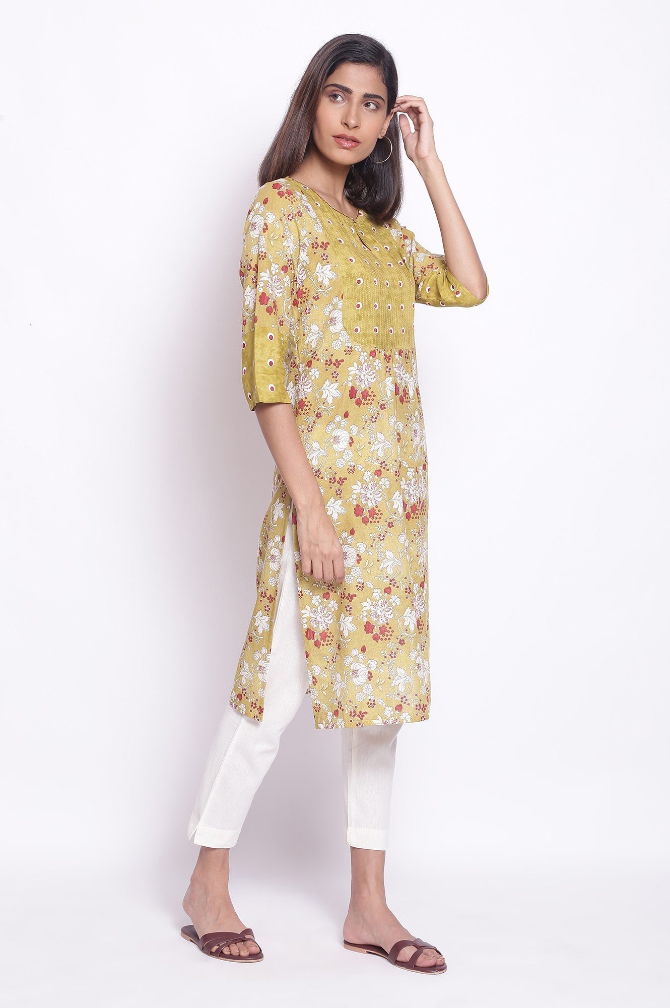 https://cdn.shopify.com/s/files/1/0722/3148/5636/files/21FEW16122-116434_4_a0d3b072-65d5-406e-b2e4-5ede2374efa6.jpg?v=1760481829