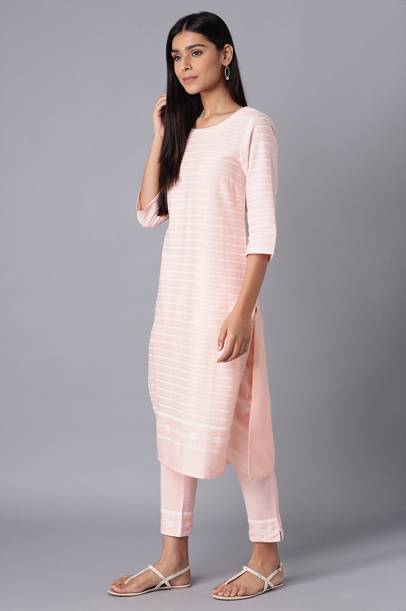 https://cdn.shopify.com/s/files/1/0722/3148/5636/files/21FEWS16818-115126_3_b776f58d-dfdc-47cd-9363-bc1a81c63ef4.jpg?v=1760477772