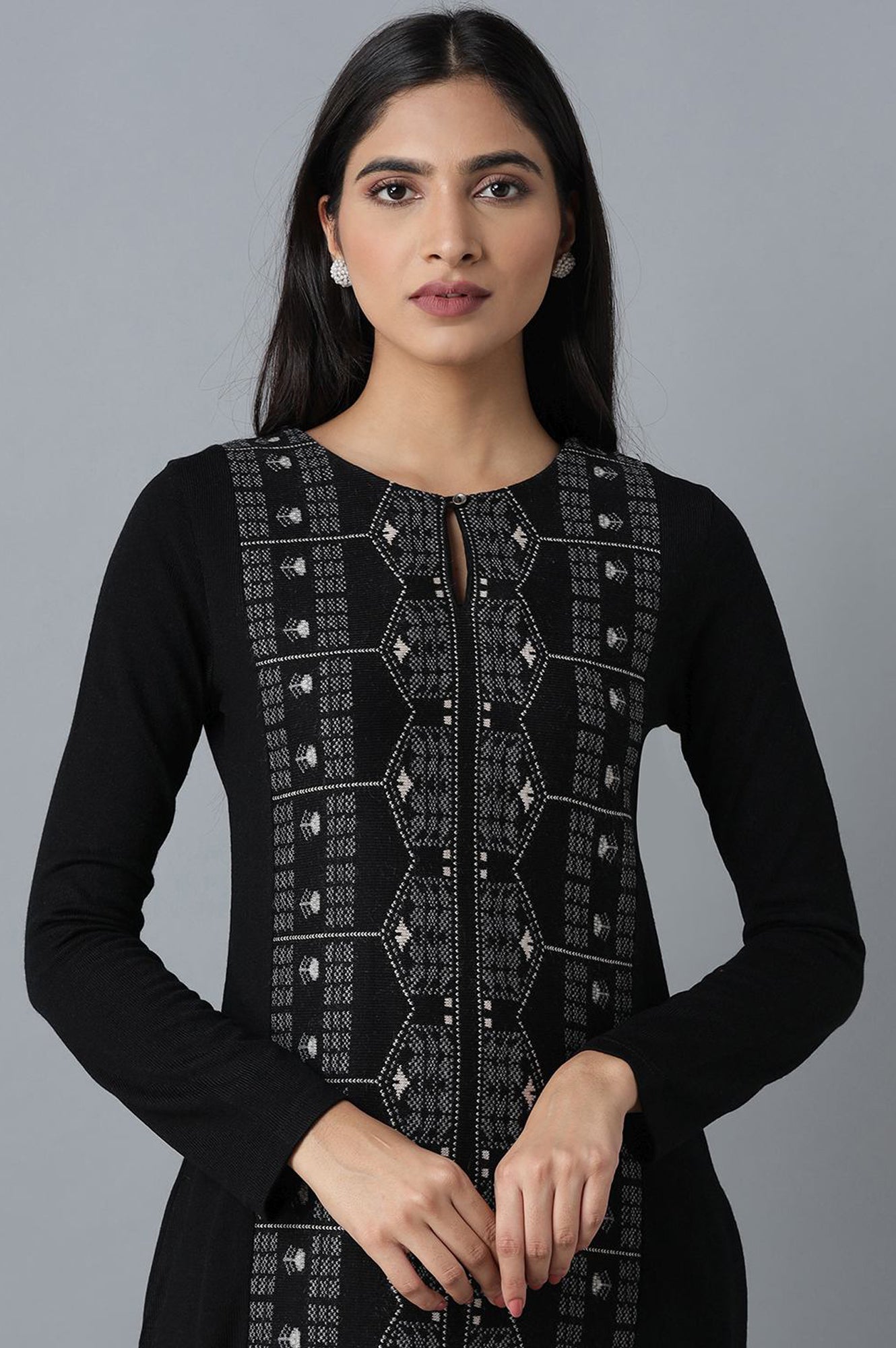 https://cdn.shopify.com/s/files/1/0722/3148/5636/files/21NOW16936-312042_6_d4545a0c-02b0-4f38-a4d6-74eb664c2bef.jpg?v=1760480679