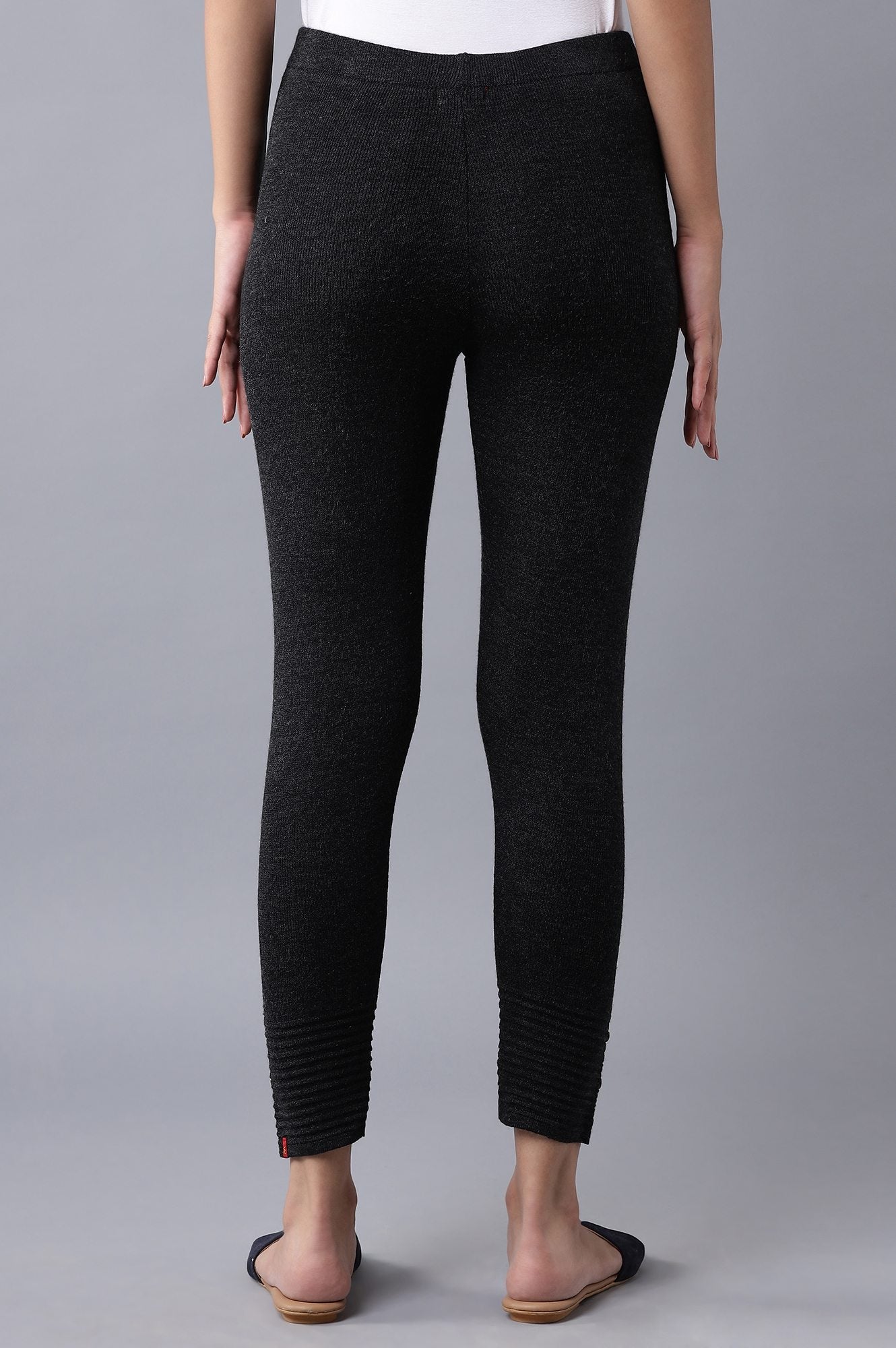 https://cdn.shopify.com/s/files/1/0722/3148/5636/files/21NOW60421-215943_2_4c244acd-b86a-4d3b-939e-e4498032d360.jpg?v=1760481484