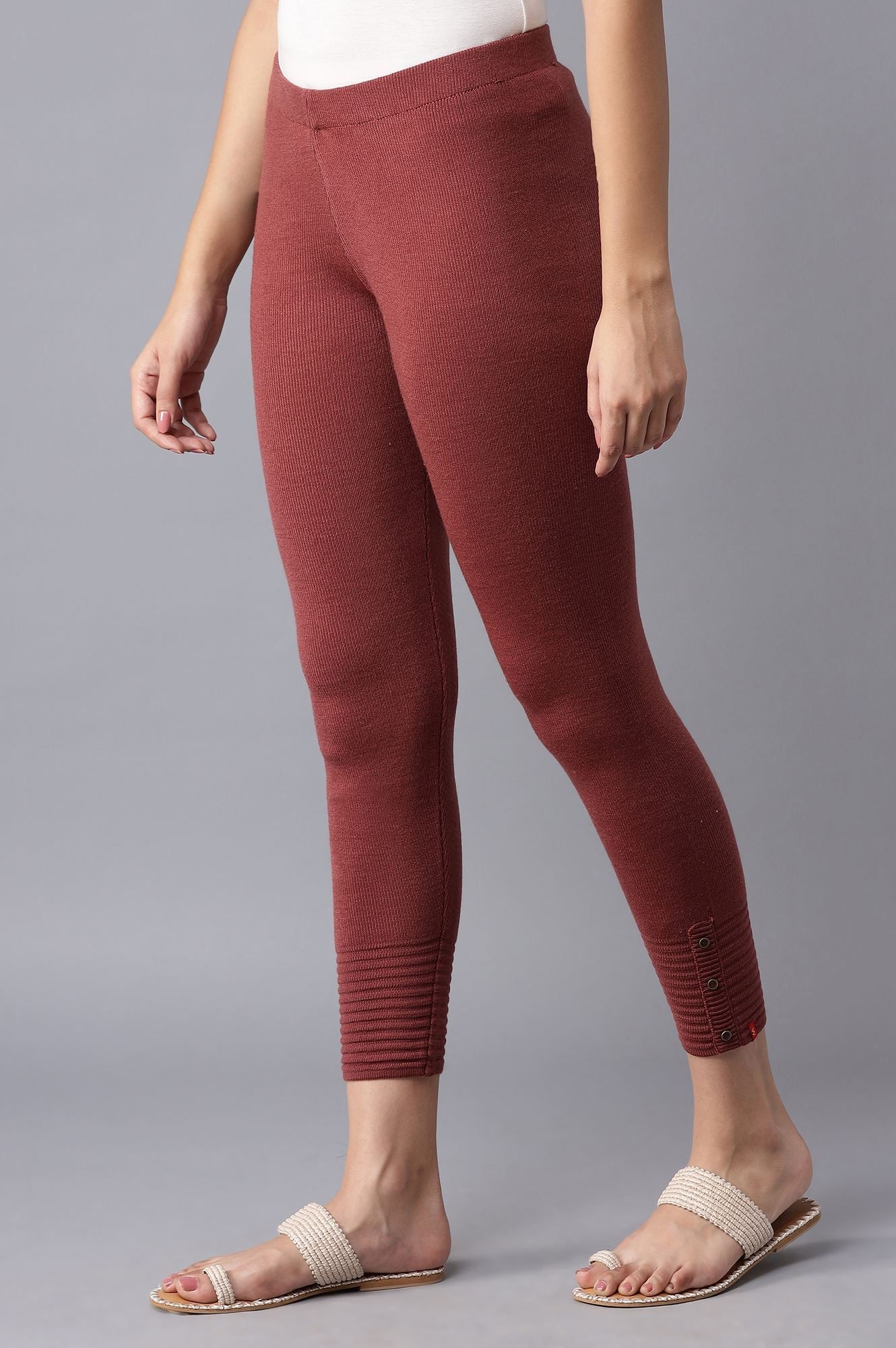 https://cdn.shopify.com/s/files/1/0722/3148/5636/files/21NOW60421-216137_3_9ff4db60-a73a-481a-8aed-2a9c931daa0a.jpg?v=1760478974