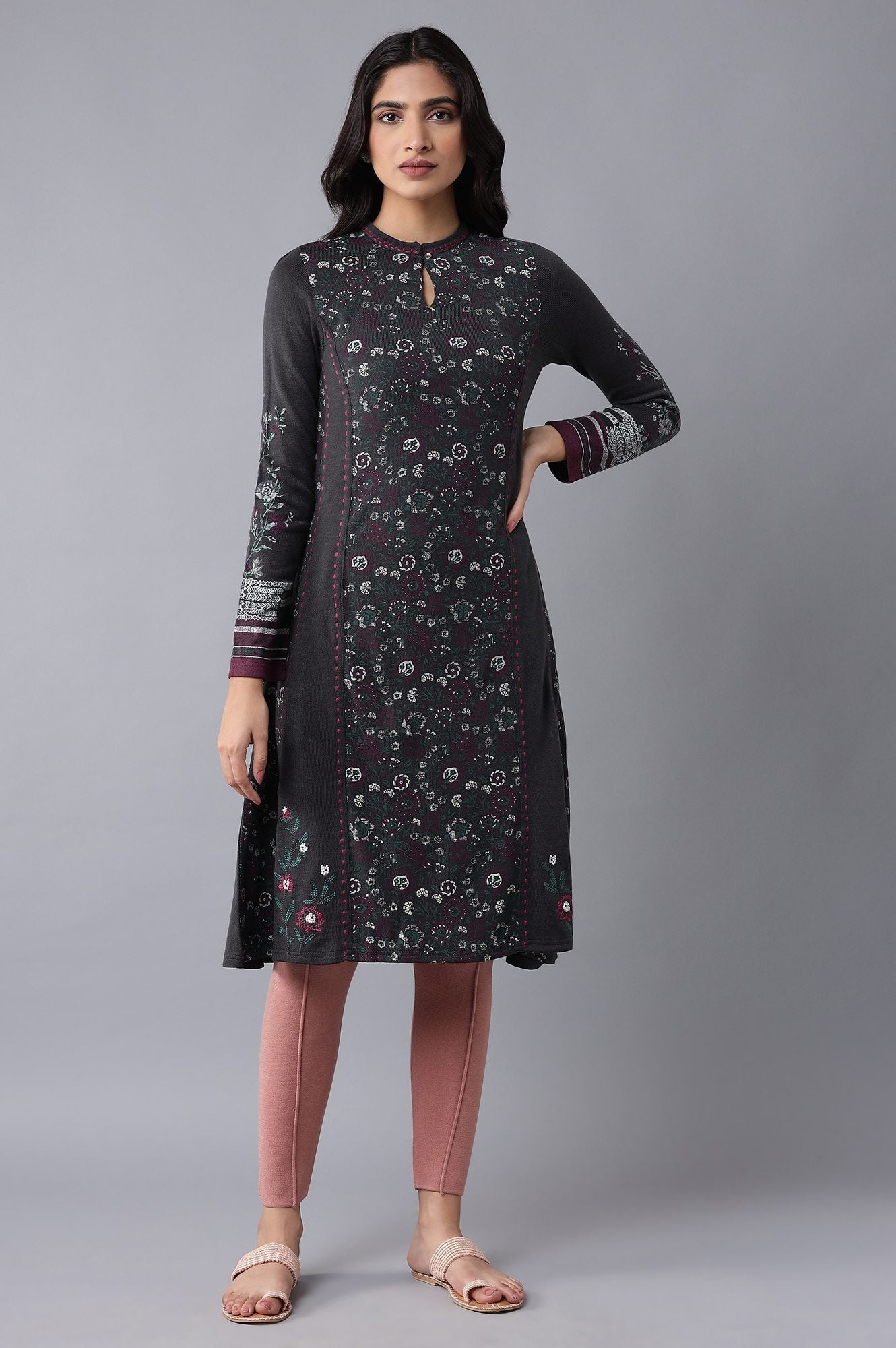 https://cdn.shopify.com/s/files/1/0722/3148/5636/files/21NOW60424-215963_5_128c70b5-c0d4-4aaa-ad49-1c5b875cfdd2.jpg?v=1760460012
