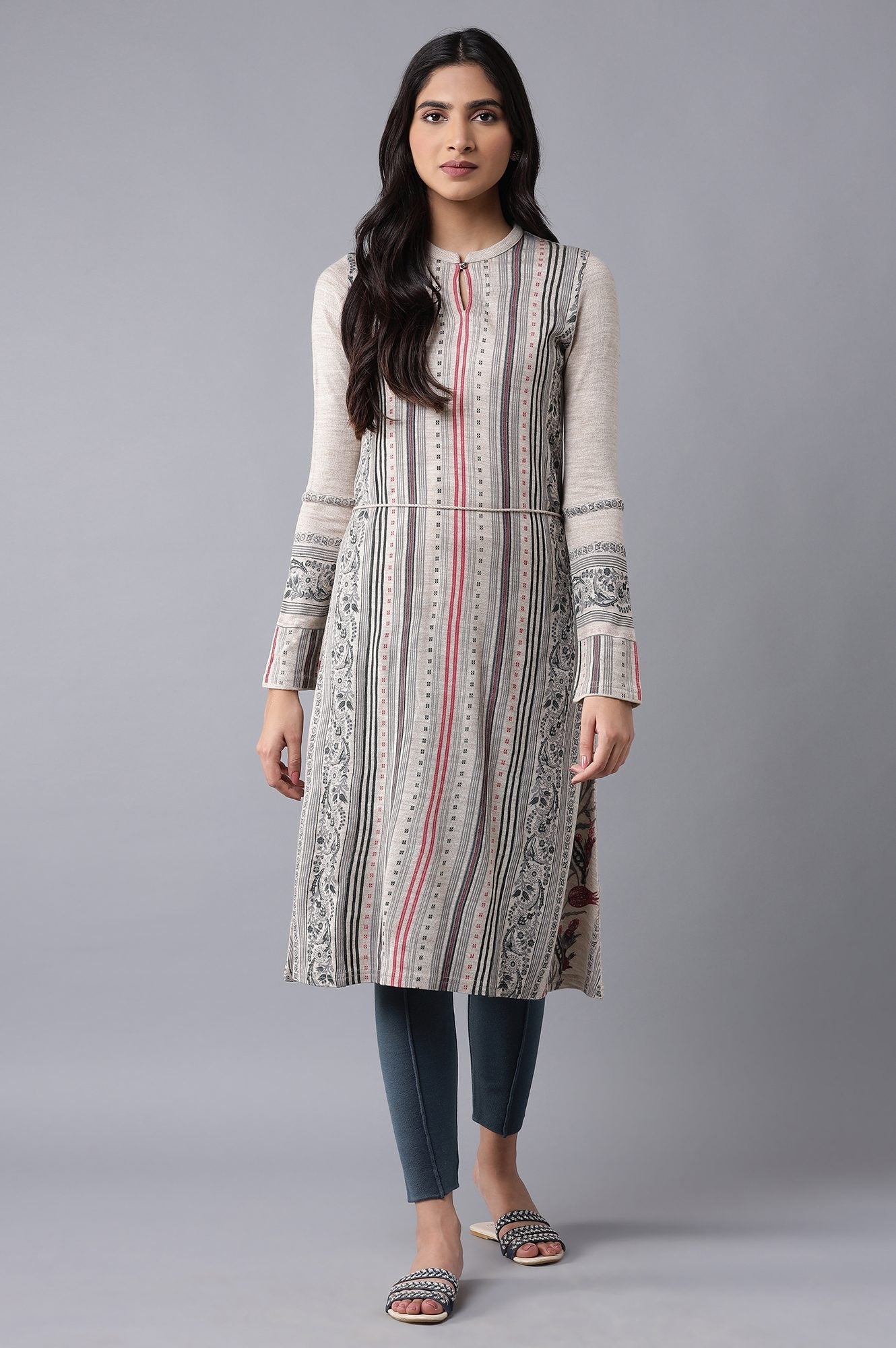 https://cdn.shopify.com/s/files/1/0722/3148/5636/files/21NOW60424-215964_5_e448c0ae-ff74-4fac-85e8-962f2dfa76f6.jpg?v=1760480796