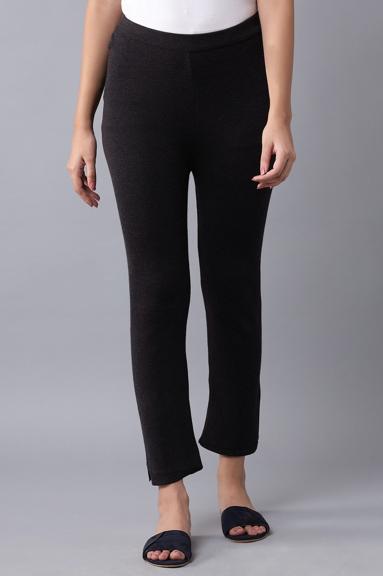 https://cdn.shopify.com/s/files/1/0722/3148/5636/files/21NOW61179-216553_1_ae8eab96-ec0d-4797-9cae-5b697c521422.jpg?v=1760481334
