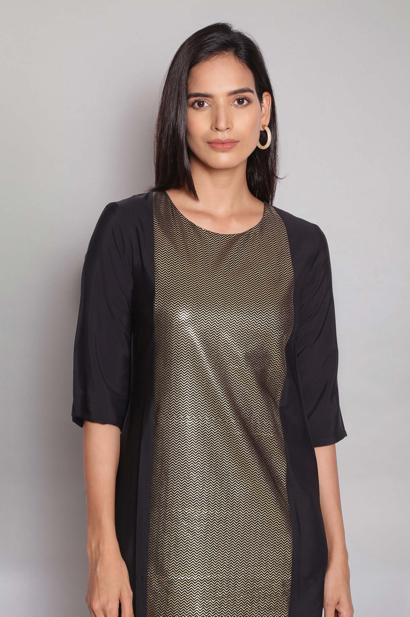 https://cdn.shopify.com/s/files/1/0722/3148/5636/files/21SFW16251-50726_6_e64f16ed-966b-4e7e-99ae-142aacf1ce7f.jpg?v=1760480684