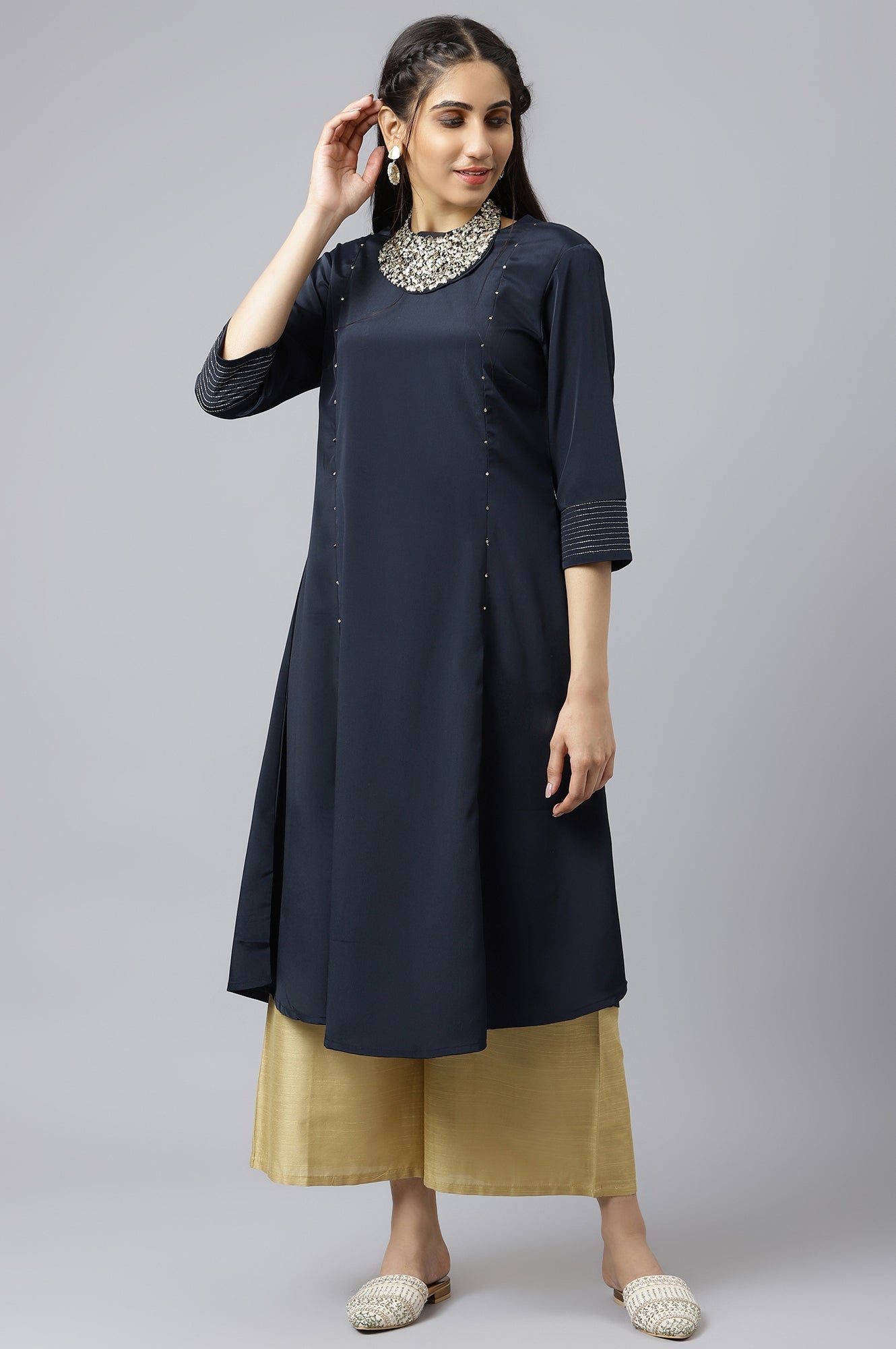 https://cdn.shopify.com/s/files/1/0722/3148/5636/files/21SKW14779-C1135_8_ee3c65f4-bb9d-46f1-9c35-9ecbe8f7c051.jpg?v=1772276848