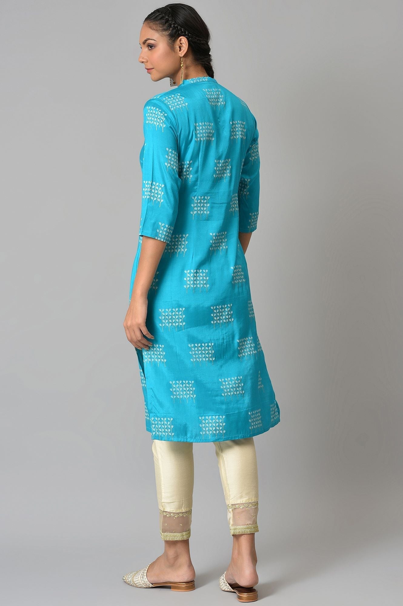 https://cdn.shopify.com/s/files/1/0722/3148/5636/files/21SKW16009-50815Set3_2.jpg?v=1760606133