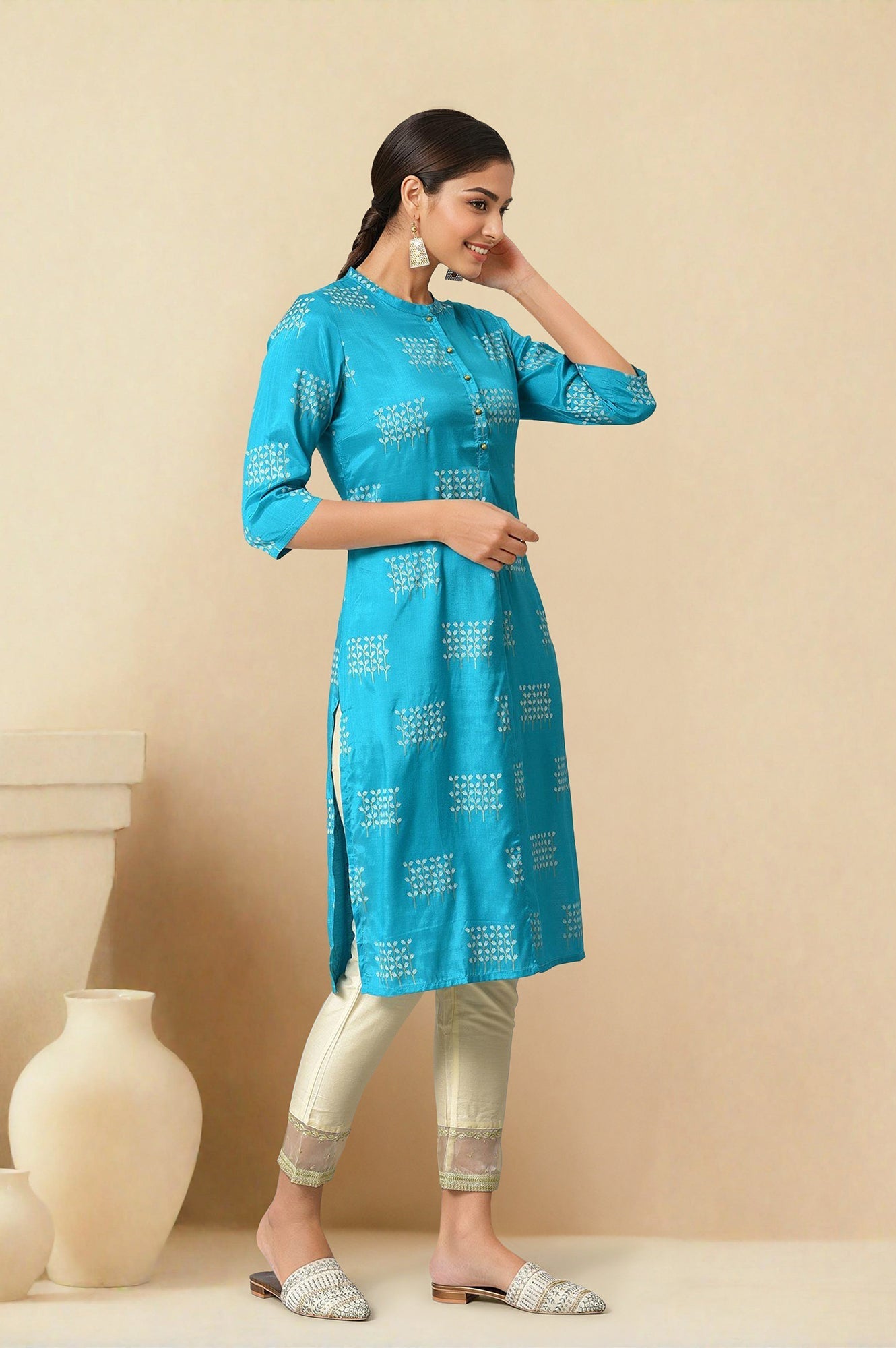 https://cdn.shopify.com/s/files/1/0722/3148/5636/files/21SKW16009-50815_4.jpg?v=1760606133