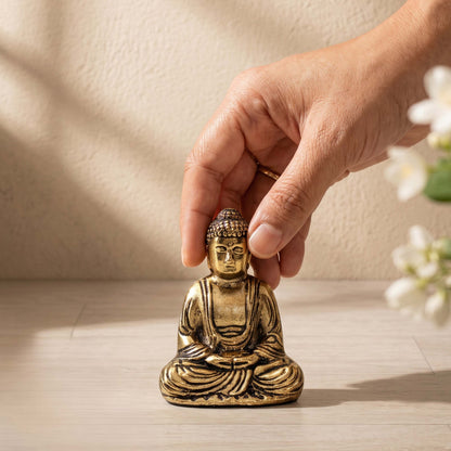 meditating buddha statue