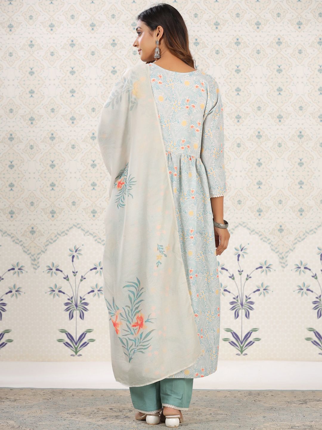 Ode by House of Pataudi Floral Printed Anarkali Kurta with Trousers & With Dupatta - Distacart
