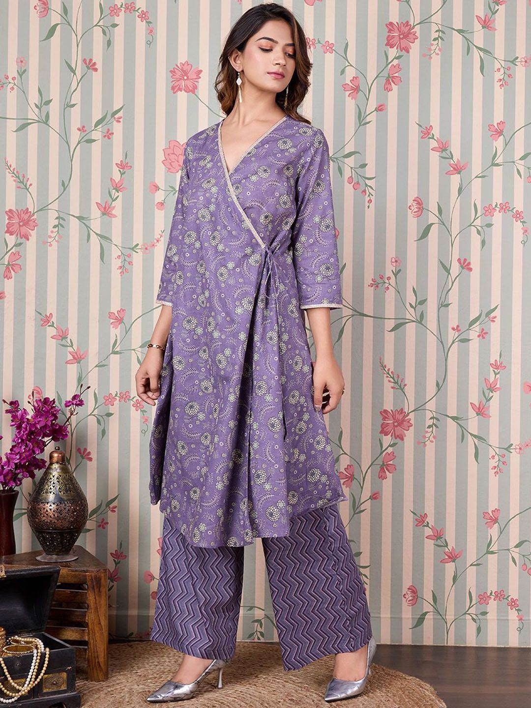 Ode by House of Pataudi Floral Printed Angrakha Gotta Patti Pure Cotton Kurta Set - Distacart
