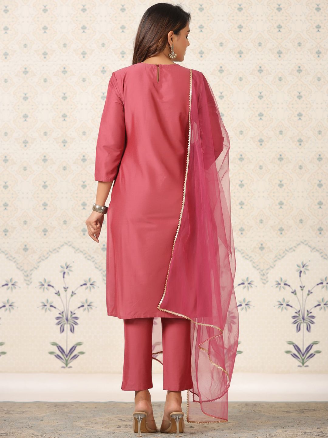 Ode by House of Pataudi Floral Yoke Design Thread Work Kurta with Trousers & Dupatta - Distacart