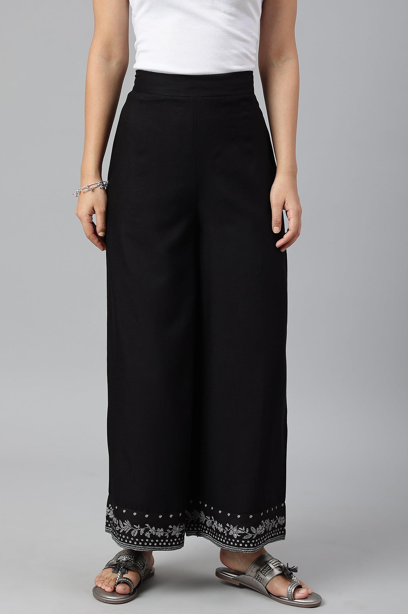 https://cdn.shopify.com/s/files/1/0722/3148/5636/files/22AUW62043-217446_1_d1044b2c-a47b-44d3-a6db-c8790f2ca79e.jpg?v=1760604485