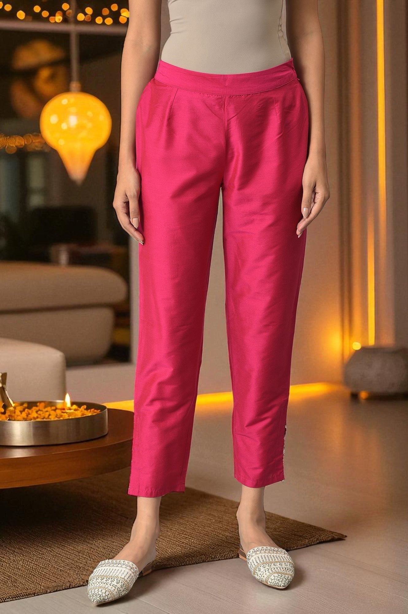 https://cdn.shopify.com/s/files/1/0722/3148/5636/files/22AUW62161-218563.jpg?v=1772276891
