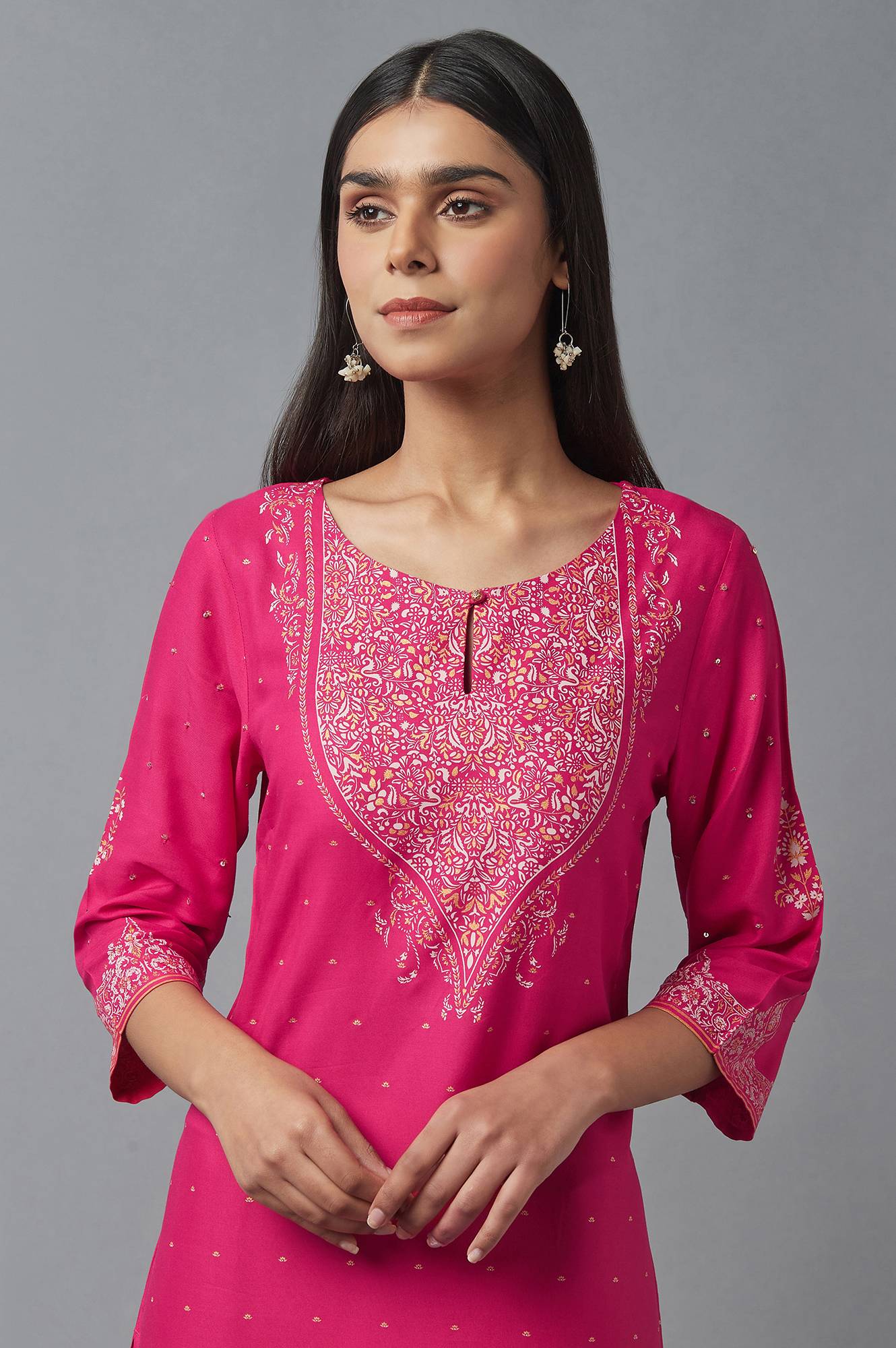 https://cdn.shopify.com/s/files/1/0722/3148/5636/files/22FEW17572-116576_6_b3bd3e19-24b5-4dfd-af68-b5cfa70b25c4.jpg?v=1760481619