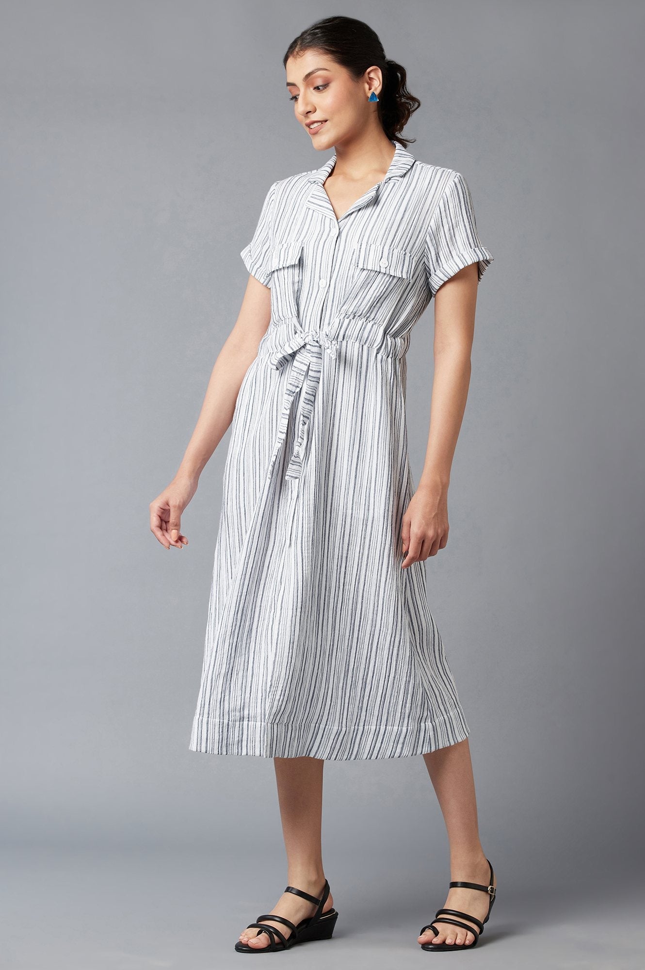 https://cdn.shopify.com/s/files/1/0722/3148/5636/files/22FEW17754-830051_1_5bd02f67-a788-49e5-aeed-d20d54f28de9.jpg?v=1760481365