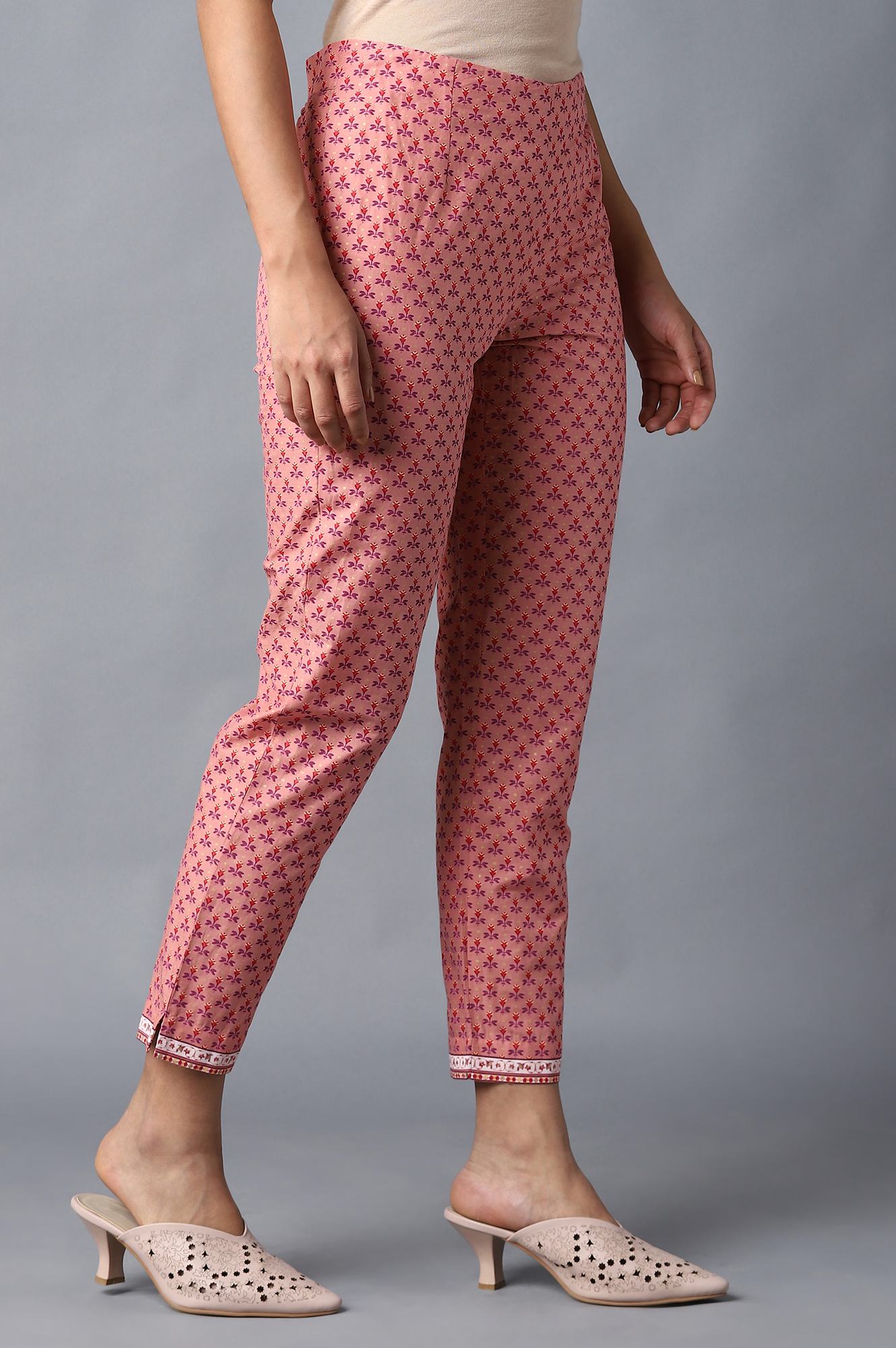 https://cdn.shopify.com/s/files/1/0722/3148/5636/files/22FEW61911-118486_4_9e52db2f-56e5-4c27-b6fd-0ff0622a2d1d.jpg?v=1760477529