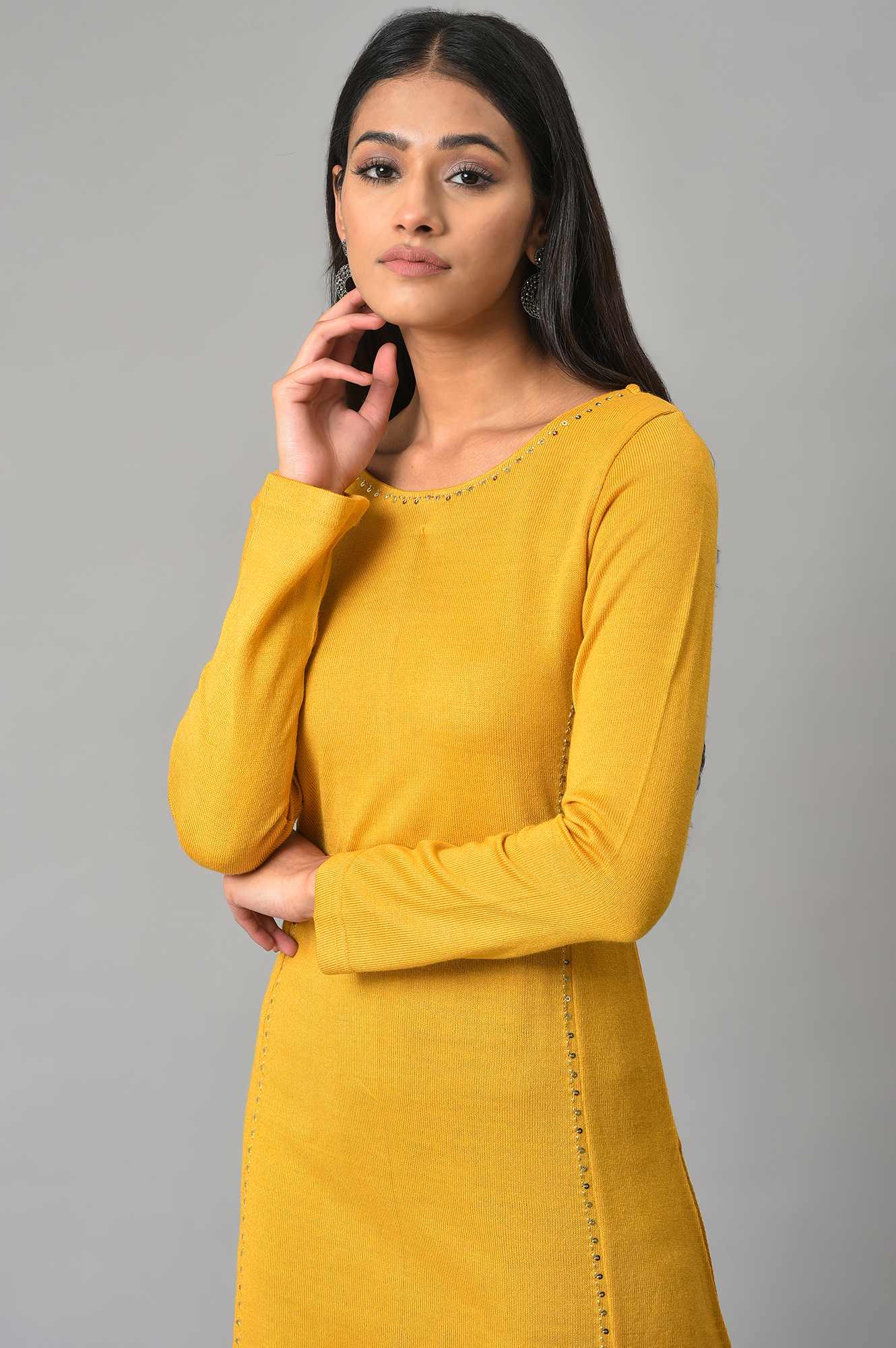 https://cdn.shopify.com/s/files/1/0722/3148/5636/files/22NOW18369-215921_5.jpg?v=1760465687