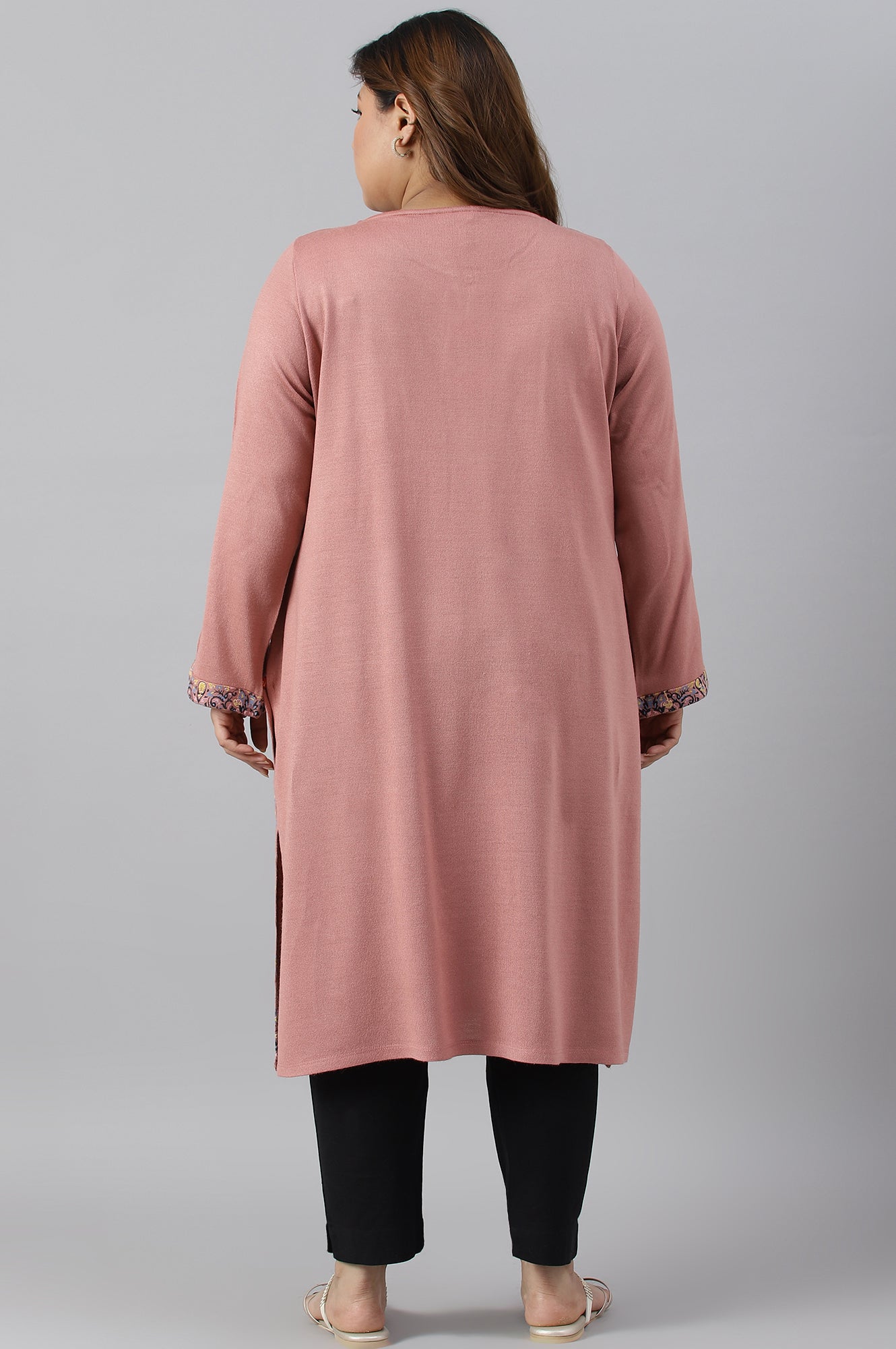 https://cdn.shopify.com/s/files/1/0722/3148/5636/files/22NOW18370G-119369P_2.jpg?v=1760458234