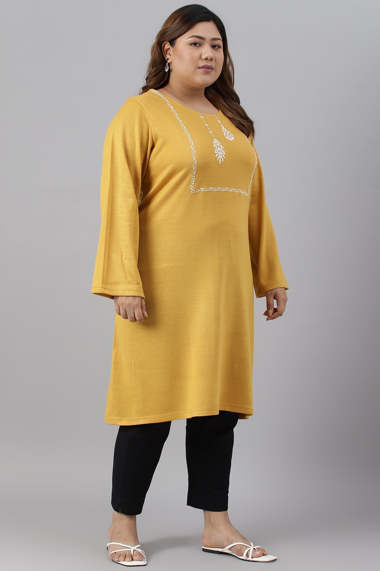 https://cdn.shopify.com/s/files/1/0722/3148/5636/files/22NOW18623G-215921_3.jpg?v=1760459736