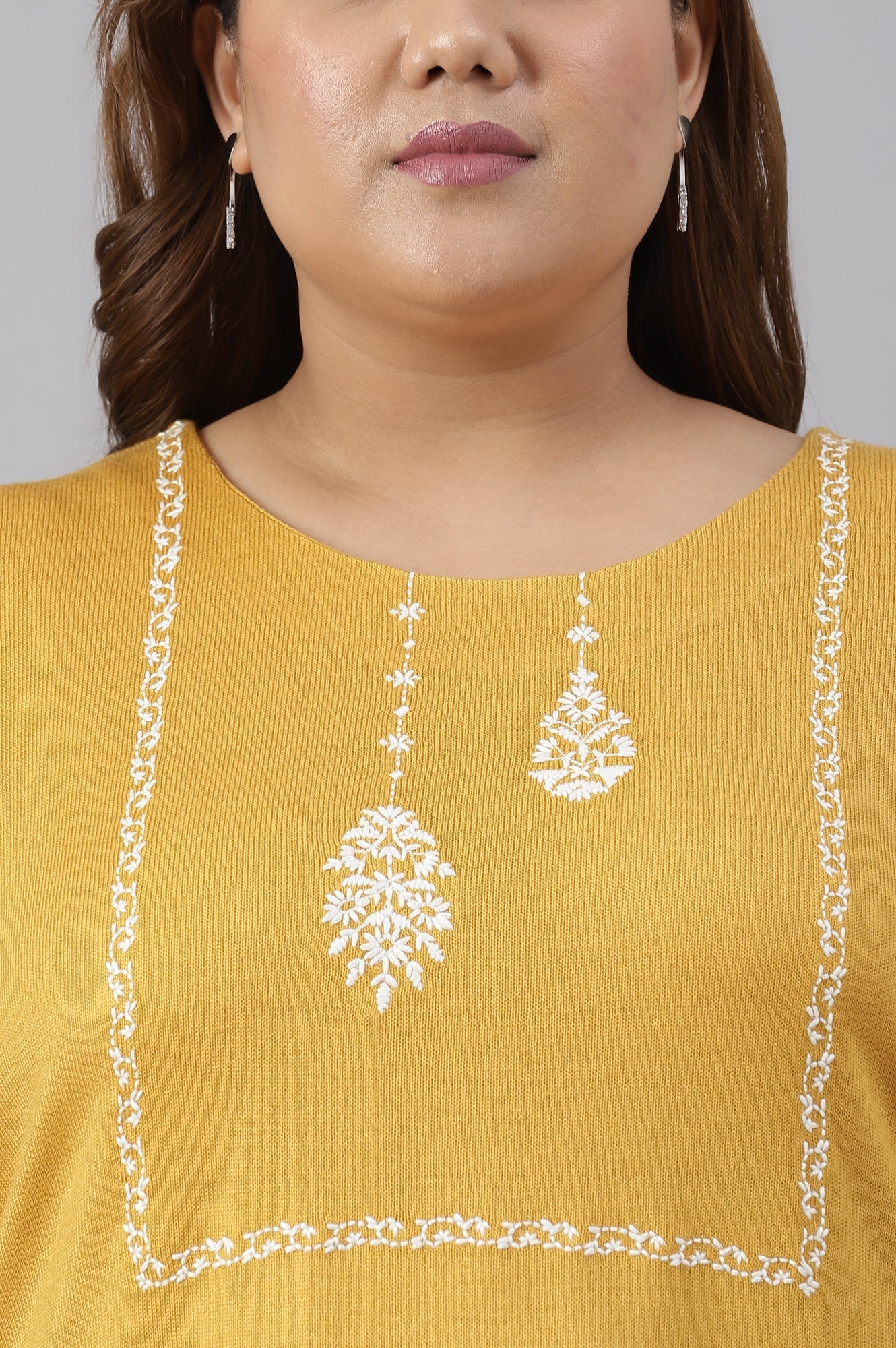https://cdn.shopify.com/s/files/1/0722/3148/5636/files/22NOW18623G-215921_5.jpg?v=1760459736