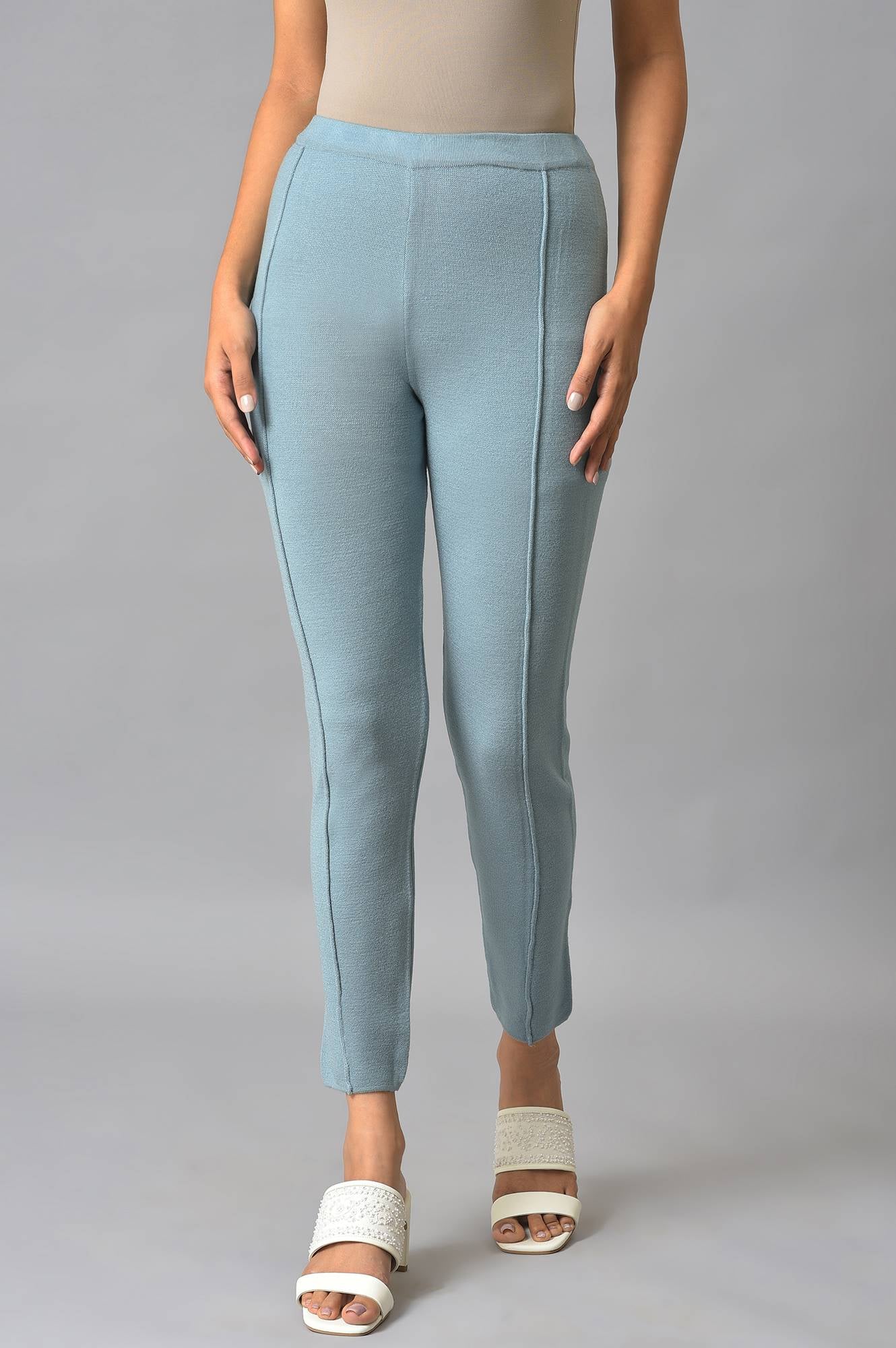 https://cdn.shopify.com/s/files/1/0722/3148/5636/files/22NOW60424-217467_1_492dd031-cce9-4d3a-a504-c3cd51cb5be1.jpg?v=1760602040