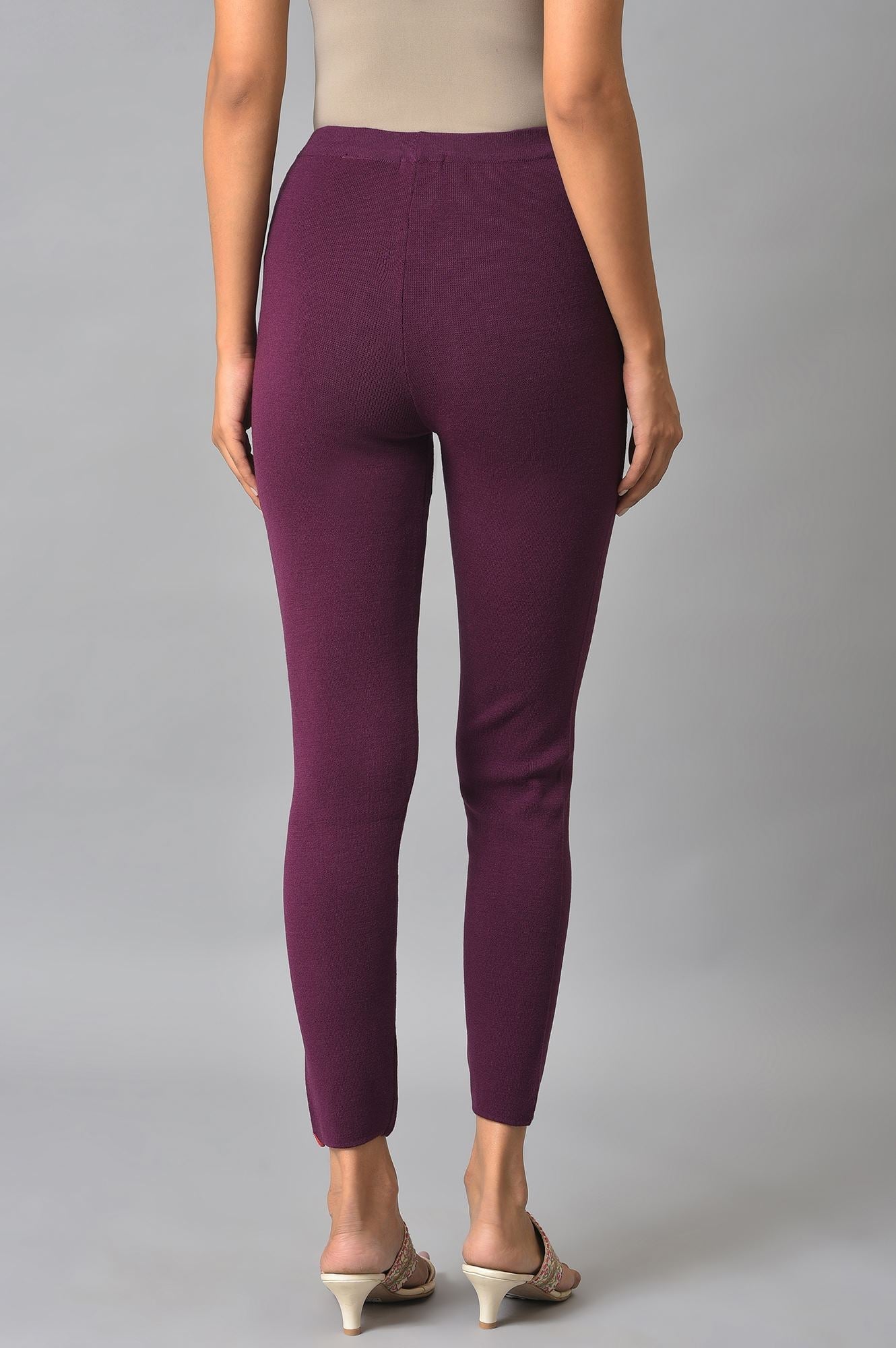 https://cdn.shopify.com/s/files/1/0722/3148/5636/files/22NOW60424-218382_2_6d64b769-0130-48ed-bb5e-8e00f02db164.jpg?v=1760605200