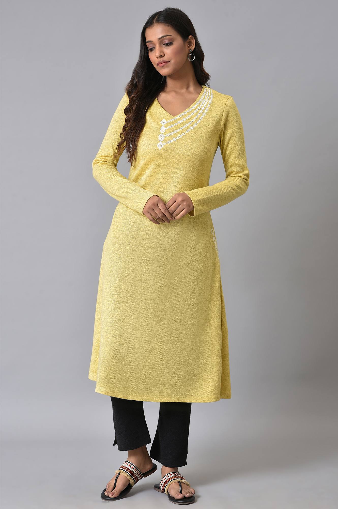 https://cdn.shopify.com/s/files/1/0722/3148/5636/files/22NOW62077-218384_5_4183b757-b88c-4b7a-95ee-eb9d157630f9.jpg?v=1760607846