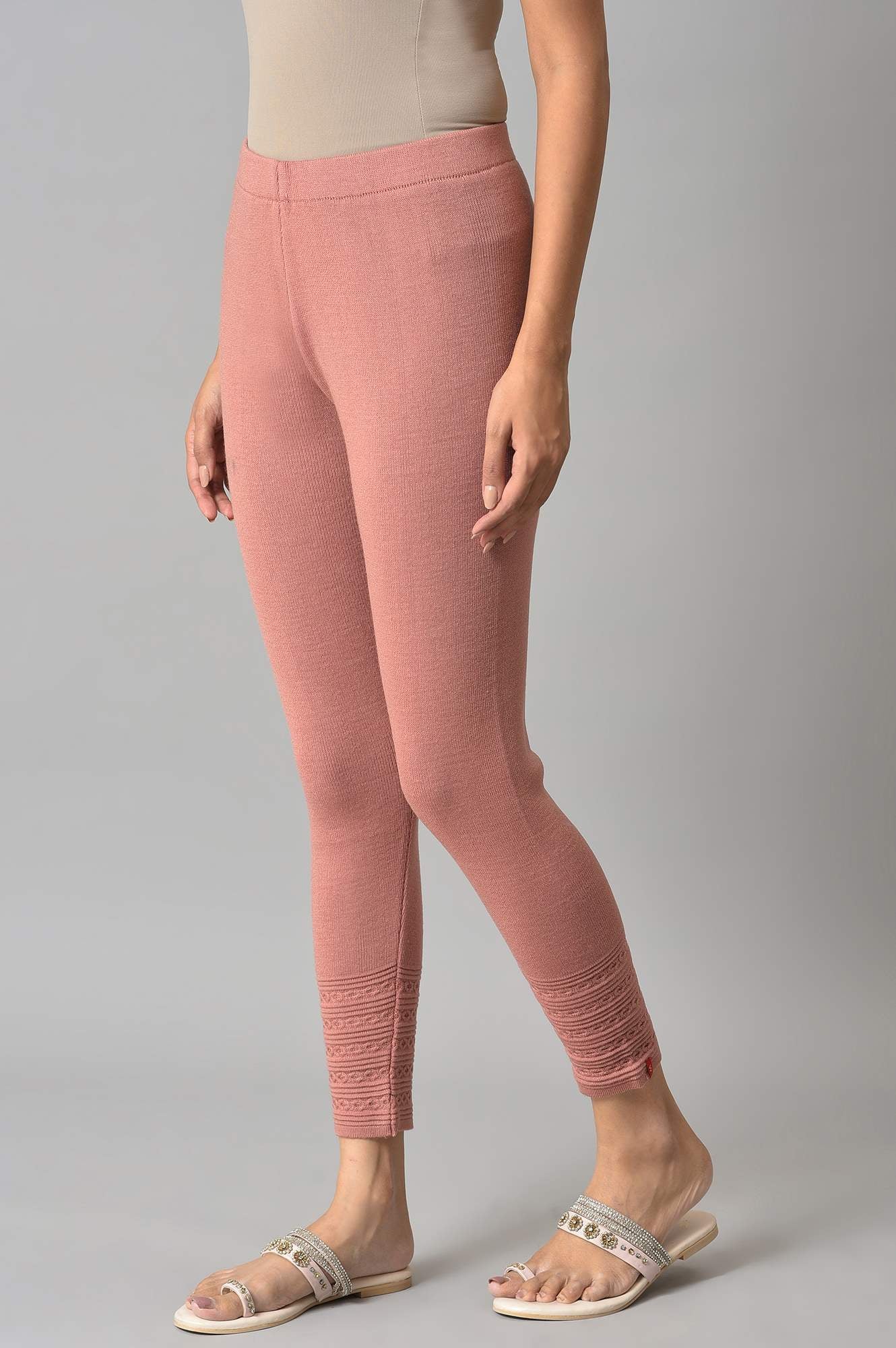 https://cdn.shopify.com/s/files/1/0722/3148/5636/files/22NOW62080-215926_3_da515e5b-235a-44cc-ba30-b604998a2aaa.jpg?v=1760604880