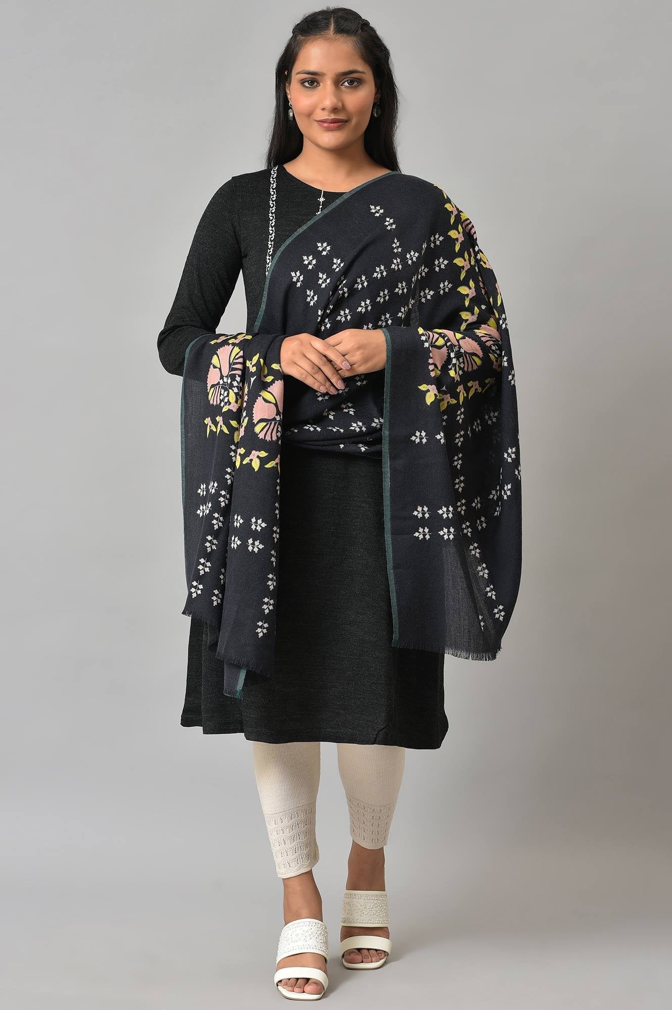 https://cdn.shopify.com/s/files/1/0722/3148/5636/files/22NOW81602-119443_2_23f0d19a-17b1-4e7c-8f3d-fea7774fb2af.jpg?v=1772273445