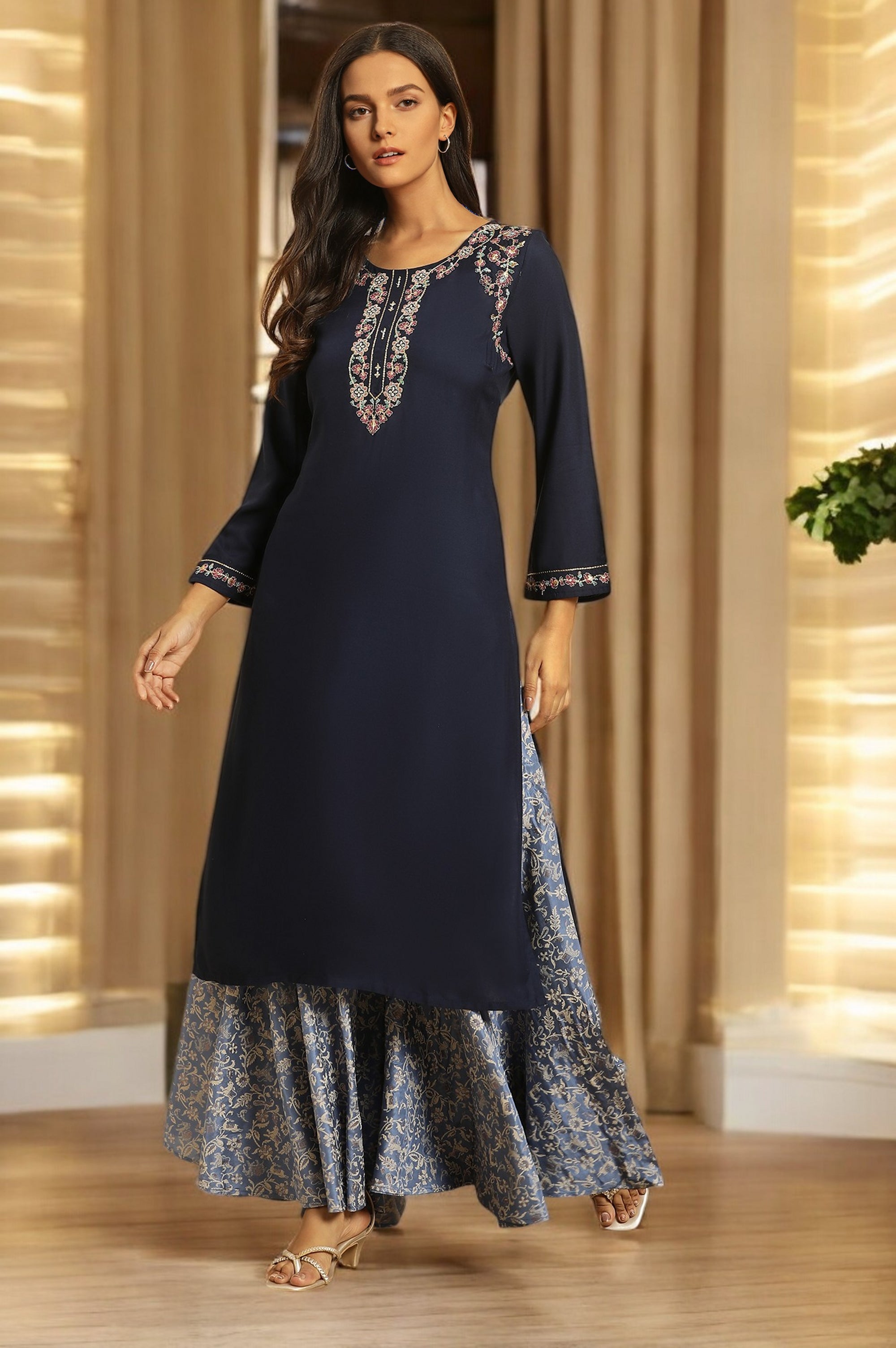 https://cdn.shopify.com/s/files/1/0722/3148/5636/files/23AUW19801-220443.jpg?v=1760599045