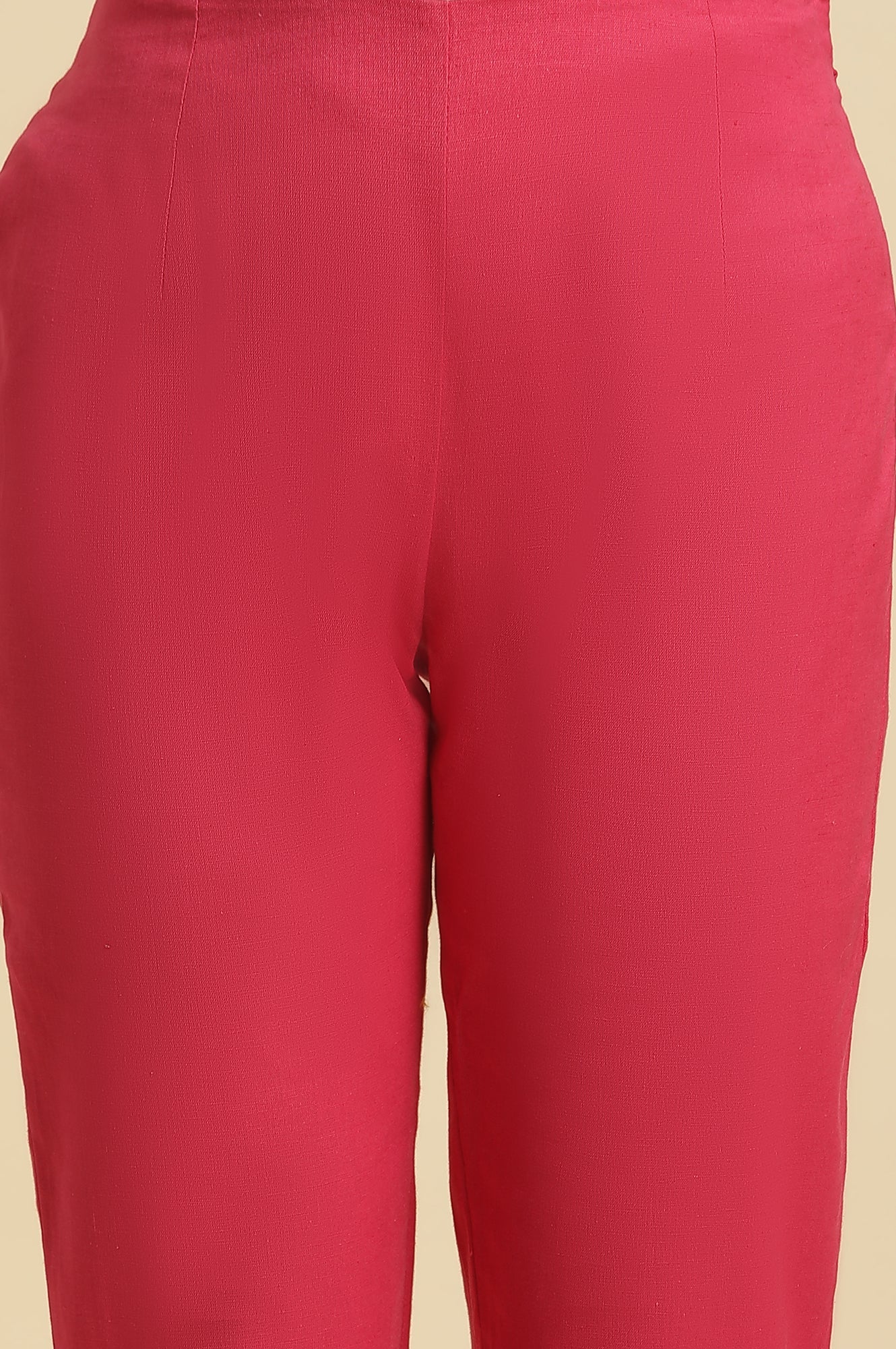 https://cdn.shopify.com/s/files/1/0722/3148/5636/files/23AUW62714-220492_6_3cd50761-26aa-400a-80c5-c636ca3e5ac4.jpg?v=1760498894