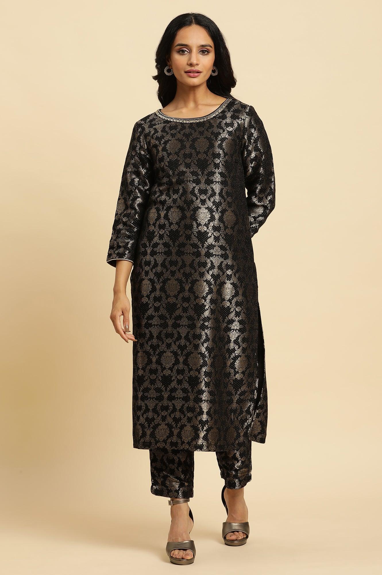 https://cdn.shopify.com/s/files/1/0722/3148/5636/files/23AUWS19807-313375_2_9d263bc6-a69d-4ae3-a7f7-8f9deca9f28a.jpg?v=1760598574