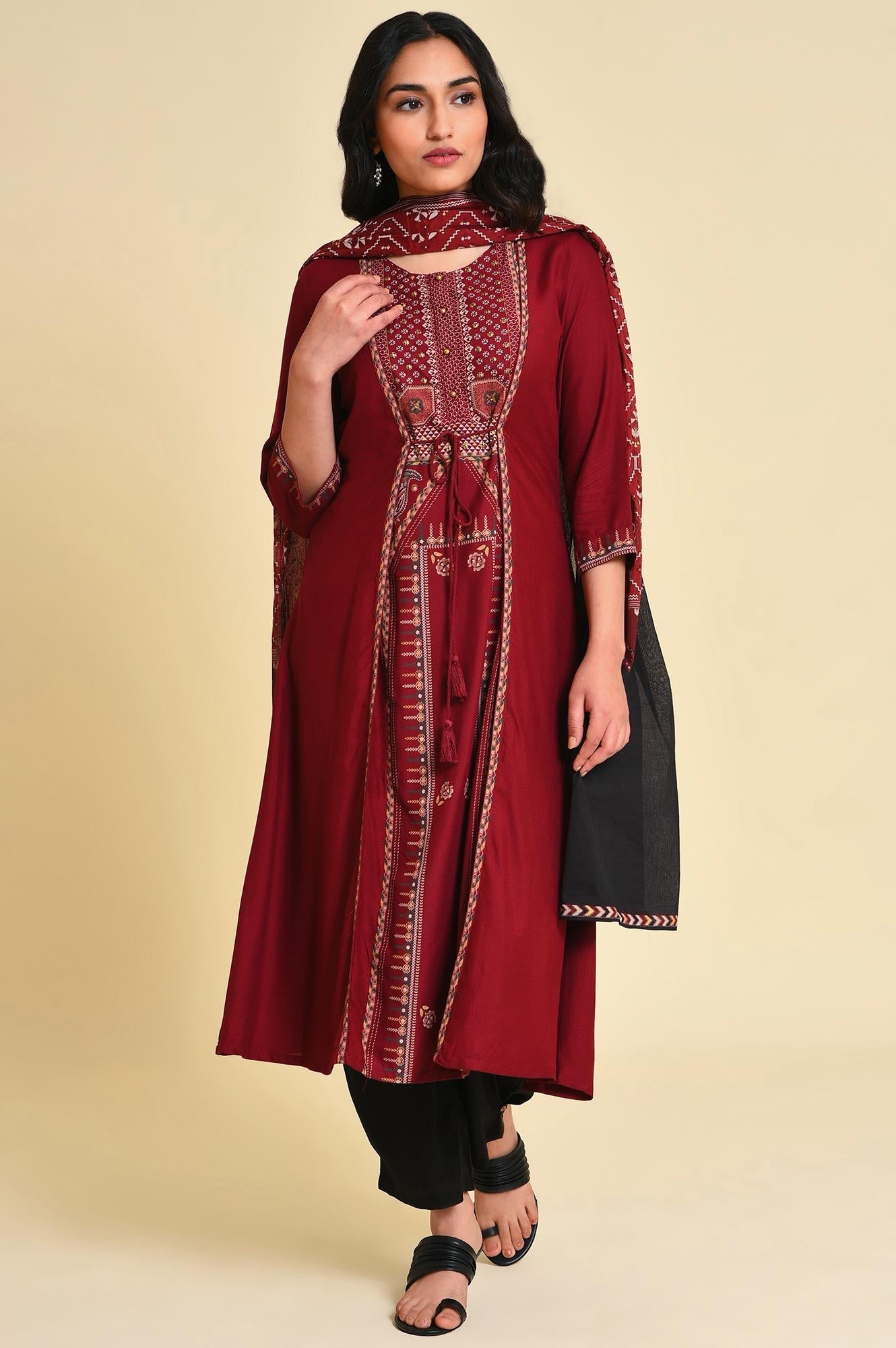 https://cdn.shopify.com/s/files/1/0722/3148/5636/files/23FEW18164-118738_6_abfa2cb9-5b32-44cf-b5c3-7cedd6b9de48.jpg?v=1760461710