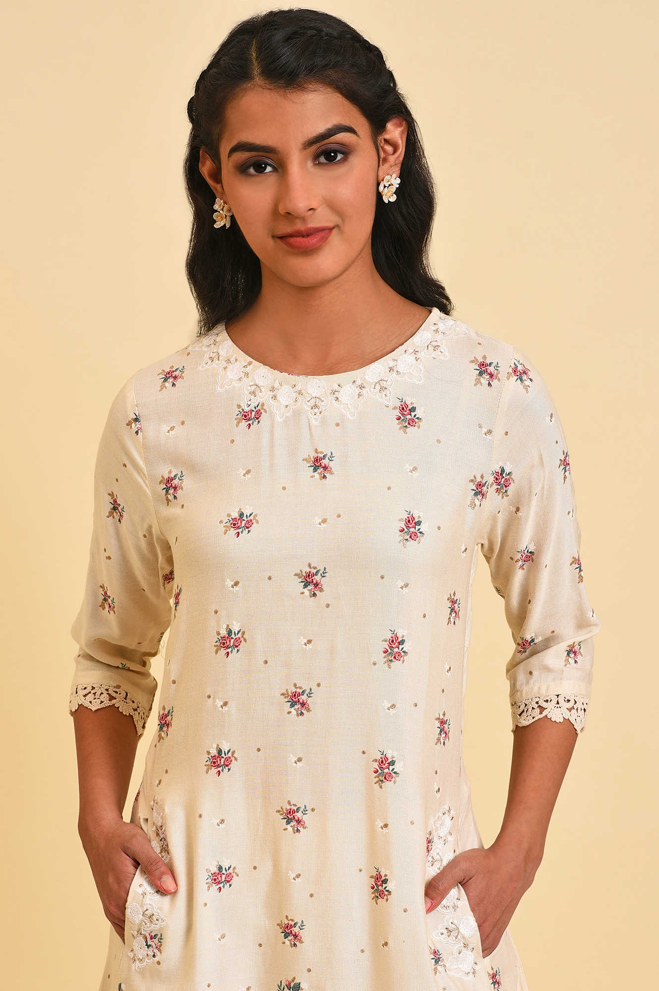 https://cdn.shopify.com/s/files/1/0722/3148/5636/files/23FEW18660-120030_5_14a18ca8-c4f3-4e7f-88d2-47fcca362c5b.jpg?v=1760497338