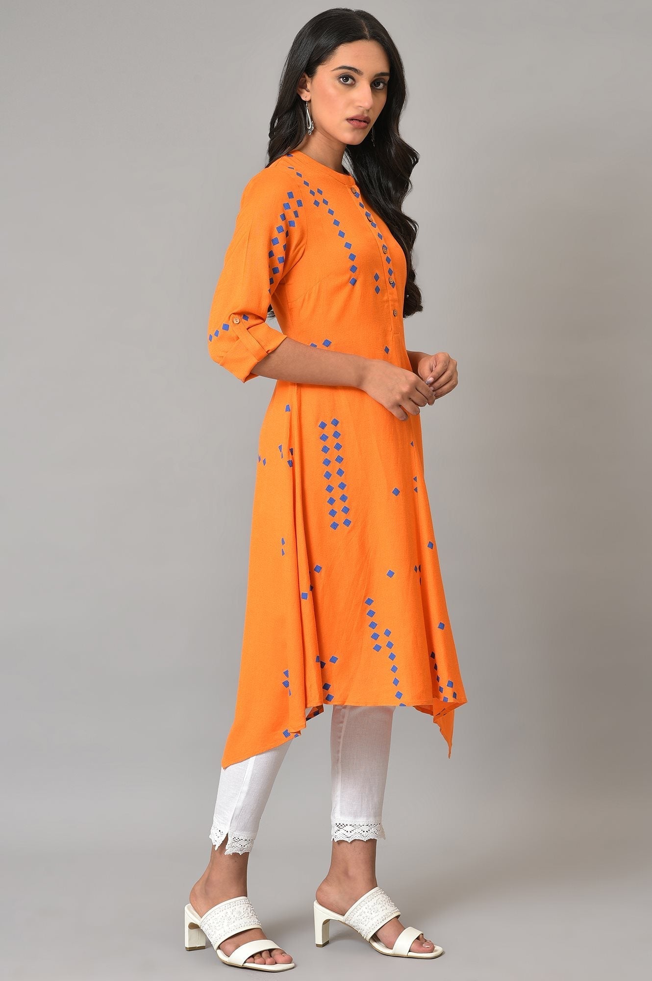 https://cdn.shopify.com/s/files/1/0722/3148/5636/files/23FEW18952-120113_4_4160ff8c-c2b2-4fad-8d4b-213d3d6684df.jpg?v=1760473382
