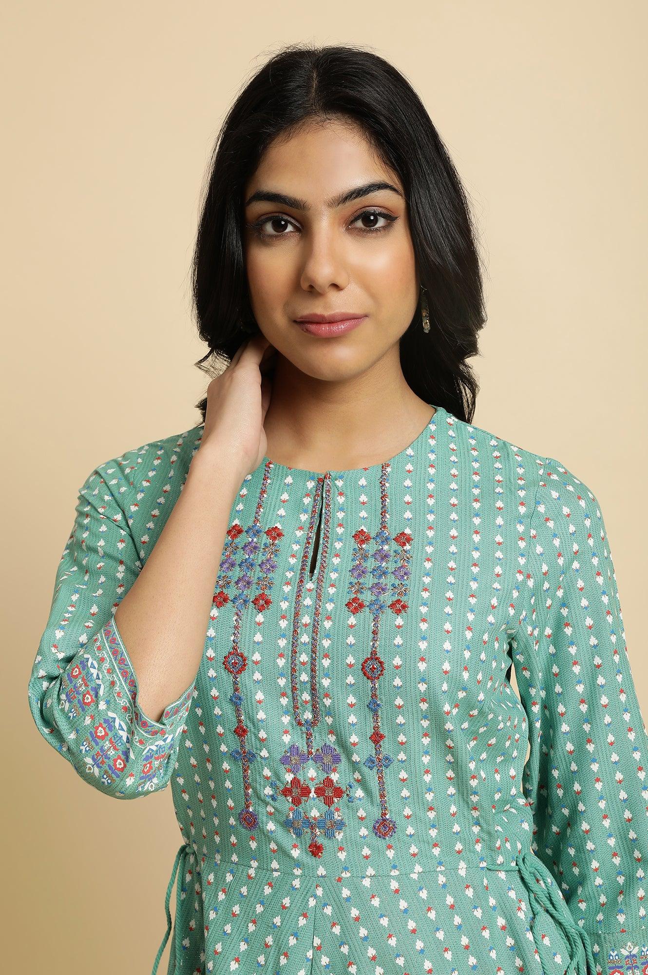 https://cdn.shopify.com/s/files/1/0722/3148/5636/files/23FEW19081-120343_6_af4d1184-b1ff-445a-a05b-6dafa2a1f305.jpg?v=1760450393