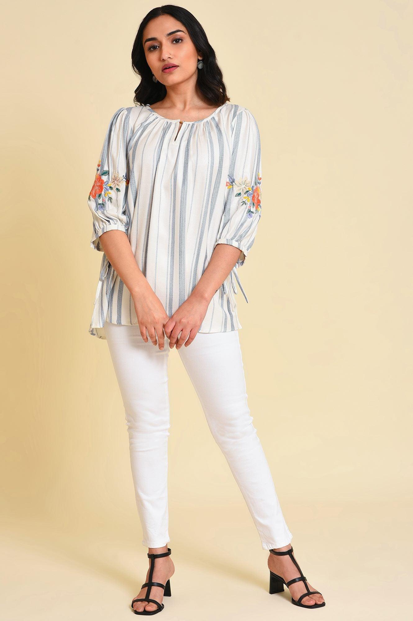 https://cdn.shopify.com/s/files/1/0722/3148/5636/files/23FEW31201-820559_5_b1b252f8-bd5b-4fa9-b0bb-5f78a2e663ef.jpg?v=1760464407