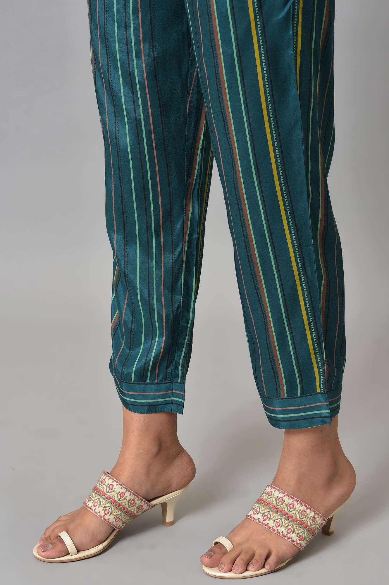 https://cdn.shopify.com/s/files/1/0722/3148/5636/files/23FEW62084-118750_8_94979ae5-bd1a-4a09-bcae-464dd64bc5d5.jpg?v=1760463210
