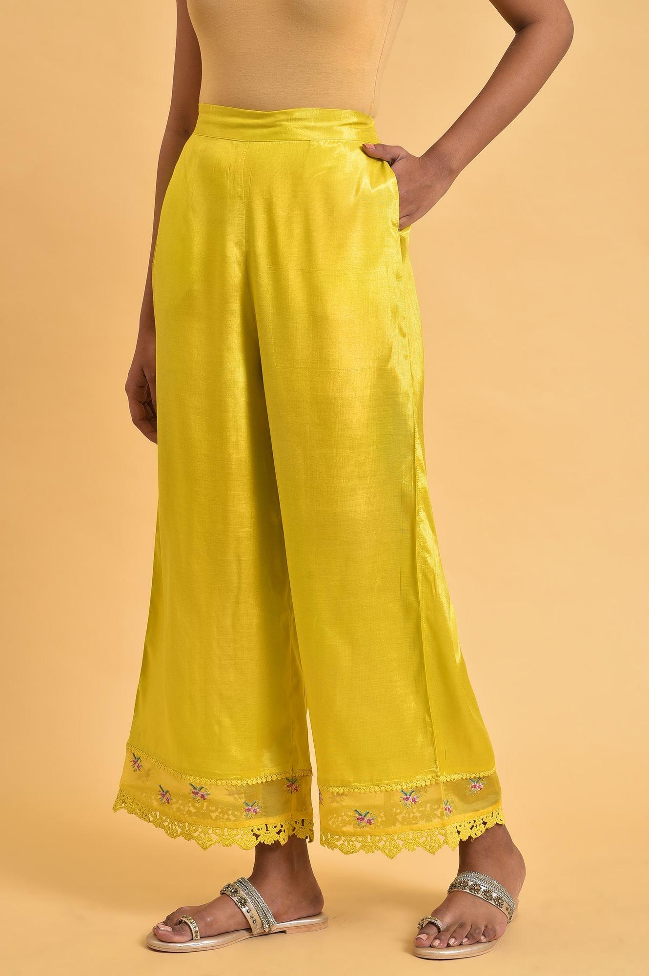 https://cdn.shopify.com/s/files/1/0722/3148/5636/files/23FEW62320-218621_3_15c8cb34-6b86-4b32-b6d9-642723f6f874.jpg?v=1760466971