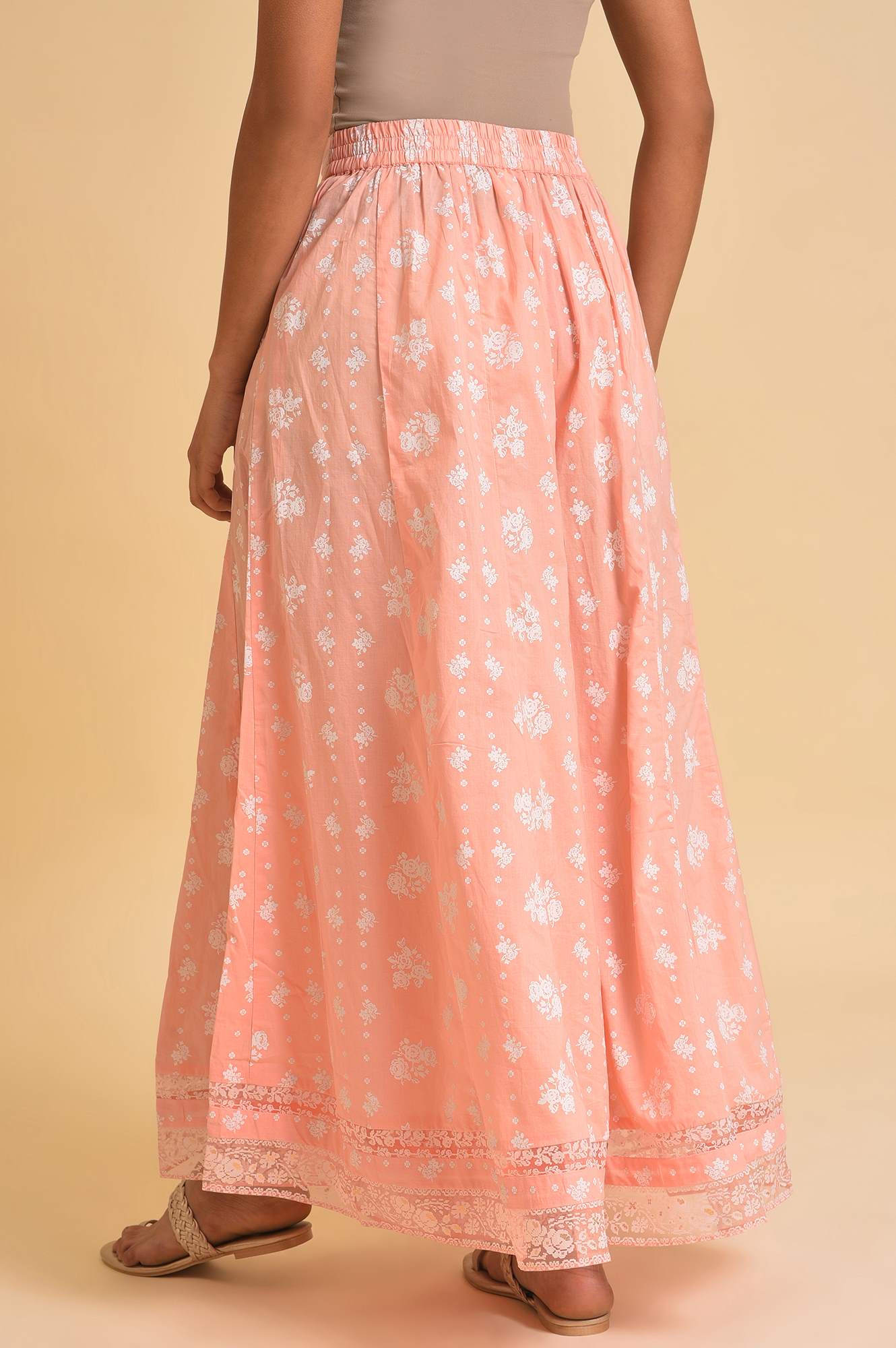 https://cdn.shopify.com/s/files/1/0722/3148/5636/files/23FEW62322-121696_2_bb4a410d-71b6-4e06-a623-936197c8a115.jpg?v=1760601556